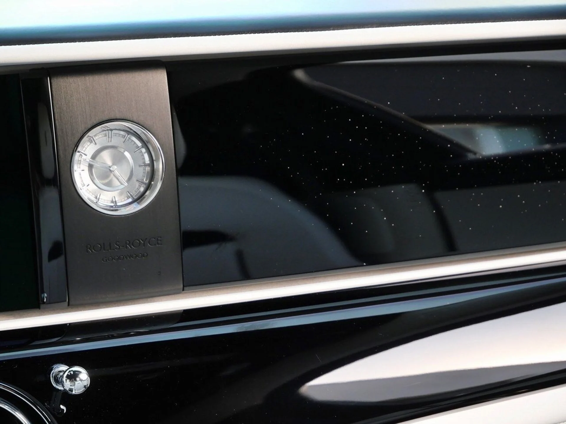 mph013_3012051049_7640de8938a5255d0a32cc3718ed773dx_90b546af51