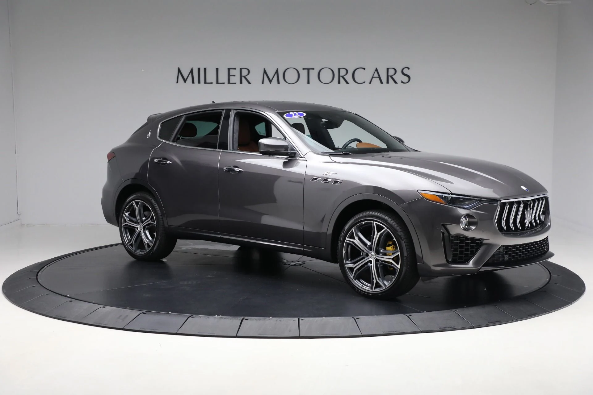 mph013_3013876278_Used_2022_Maserati_Levante_GT_ecd3495ca8