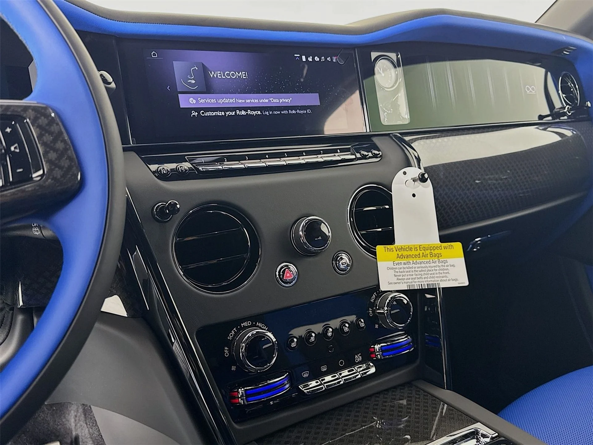 mph013_3014912690_7781267d3c932e6032a05fe392a77840x_d34b8790a3