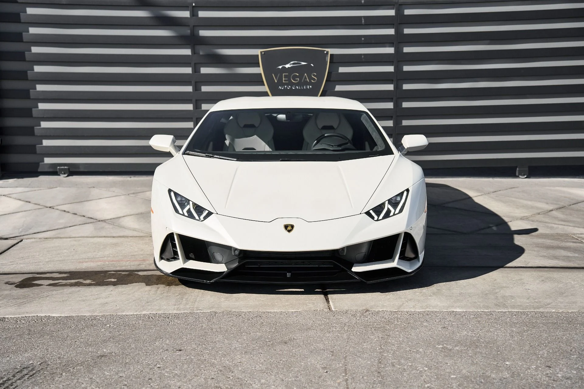 mph013_301567055_Used_2022_Lamborghini_Huracan_EVO_Base_1761947341_f99f124d3f