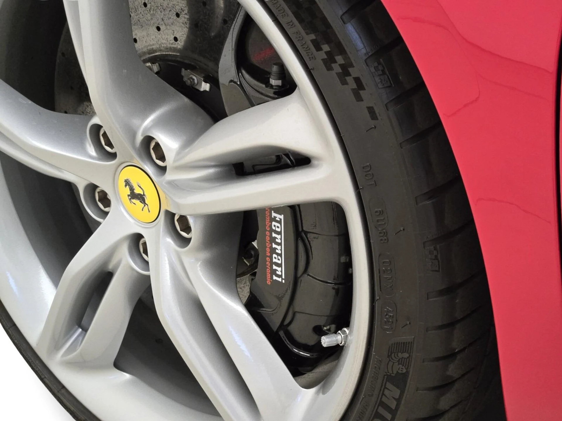 mph013_3018407123_Used_2022_Ferrari_296_GTB_1755757544_640afe9336
