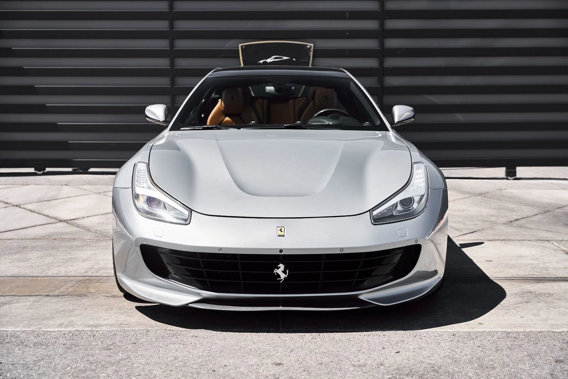 mph013_3022546464_Used_2018_Ferrari_GTC_4_Lusso_V12_1775612006_2084eba4d7