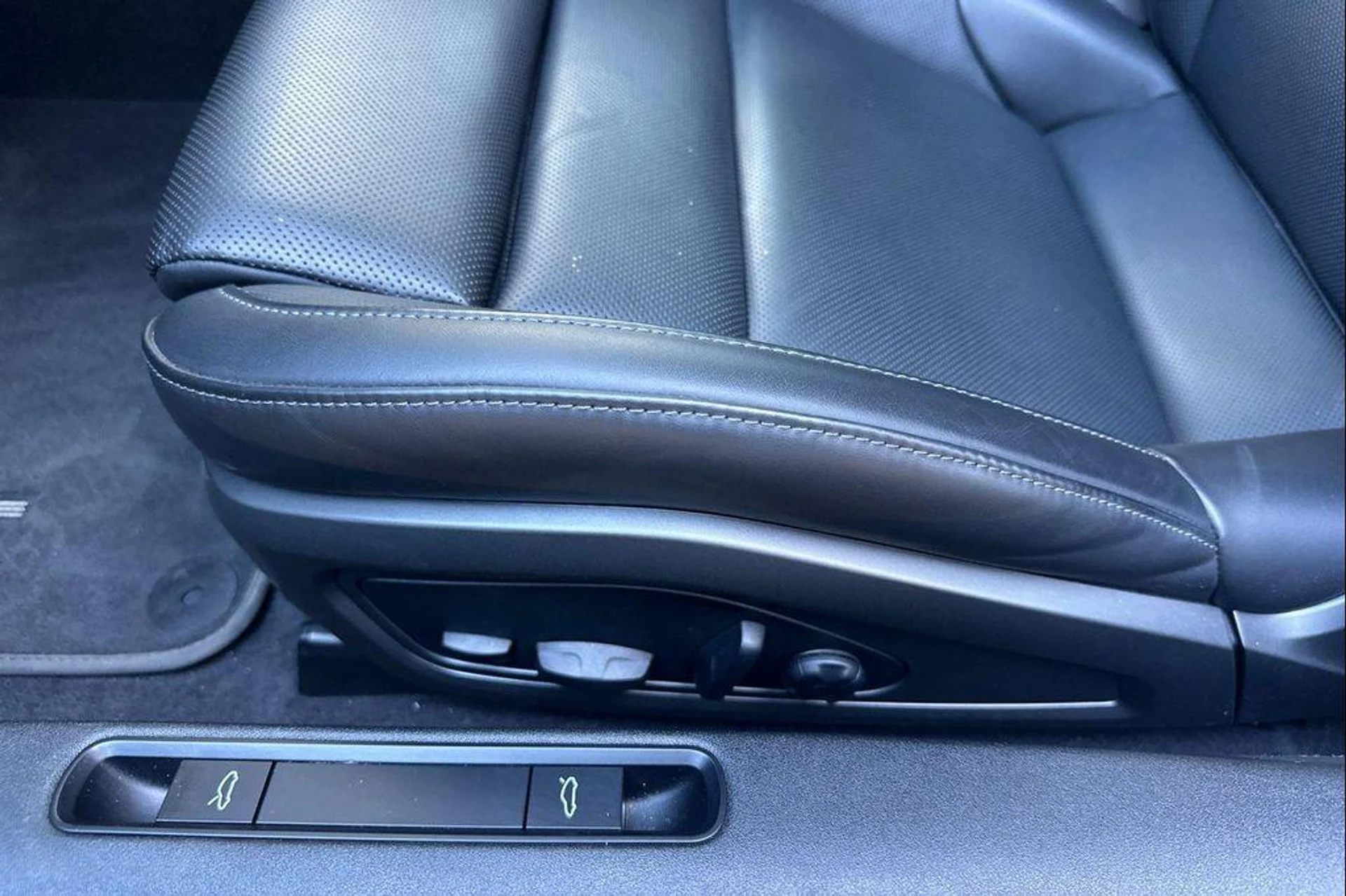 mph013_302413764_B_Ec_4dw_Ev_H3_Km_G_Tu_Y8_E1_I3_Pyfwc_ff9125ab1e