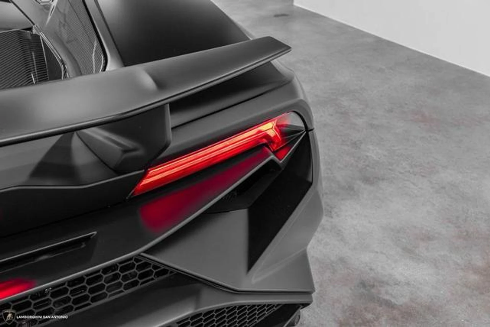 mph013_3031250870_6_H29_MVWP_4v_Yo4_Y7_Ayu_KW_415f_C0_Q_d048da3140