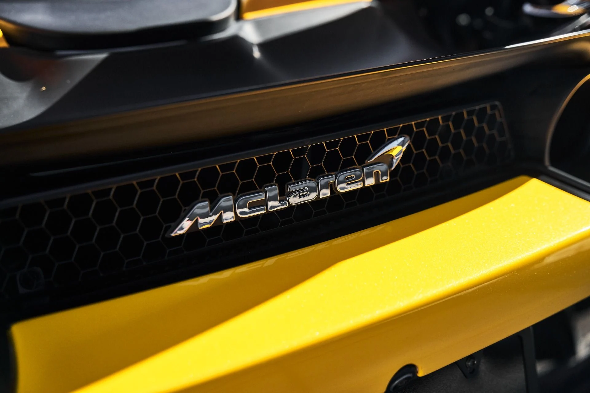 mph013_3045817740_Used_2019_Mc_Laren_720_S_1774056668_48c7179bcb