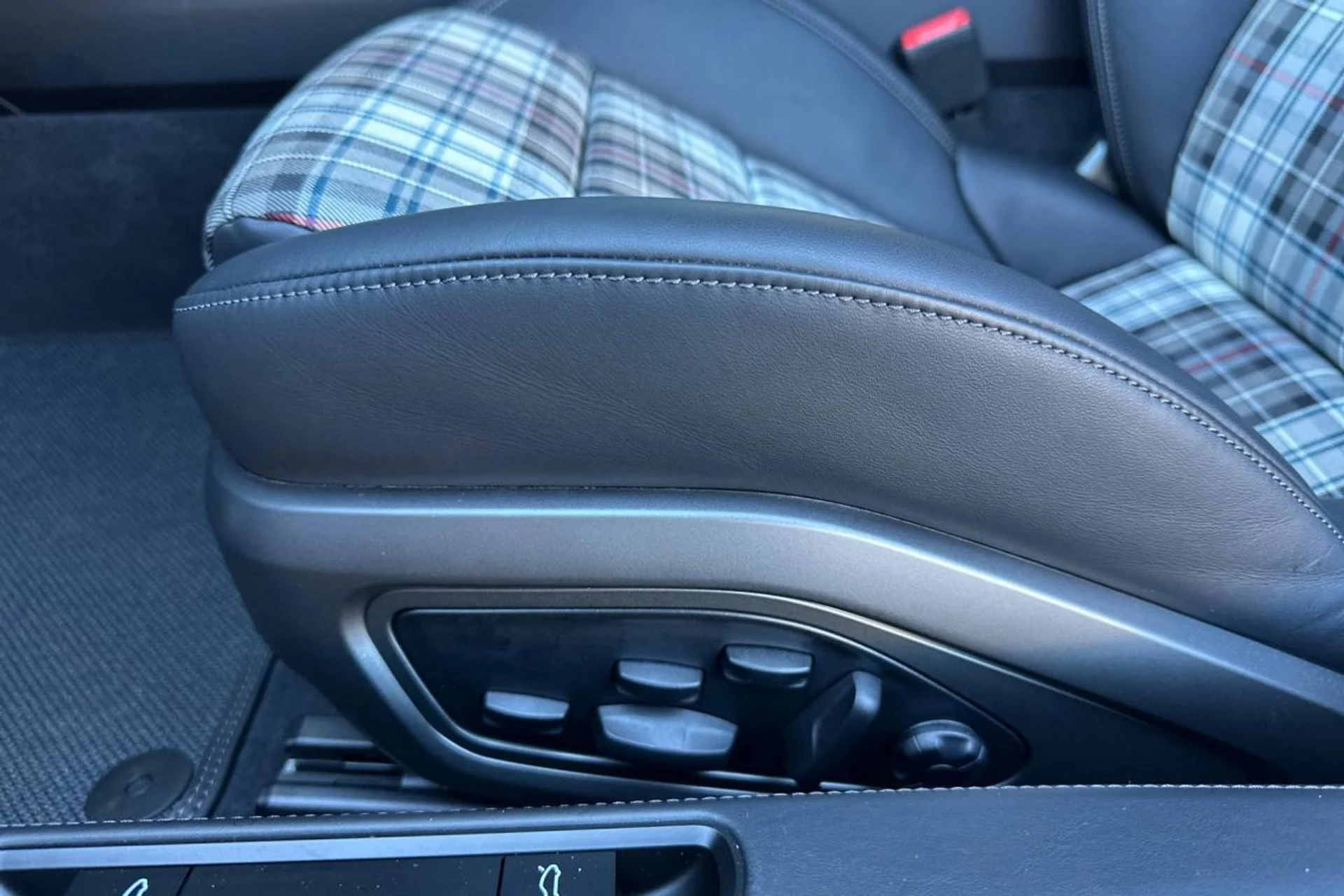 mph013_3046474409_1280_2b46bc5865