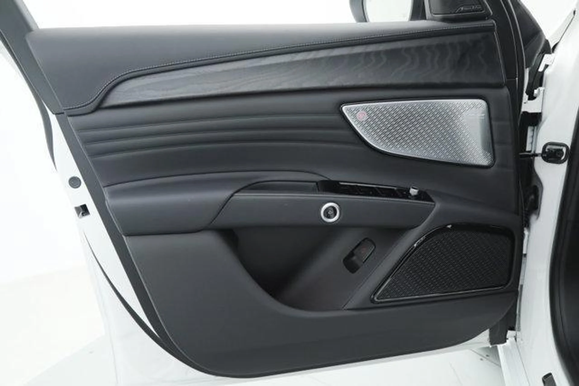 mph013_305133122_e_Mdu2_Py_Girh_Ir_Gz_Q_Br_oa_DEM_Wvk_0c9632888e