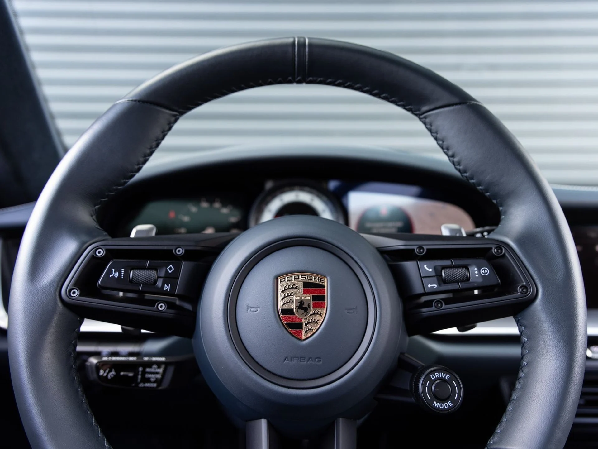 mph013_3055612150_14_f7c088f6e1