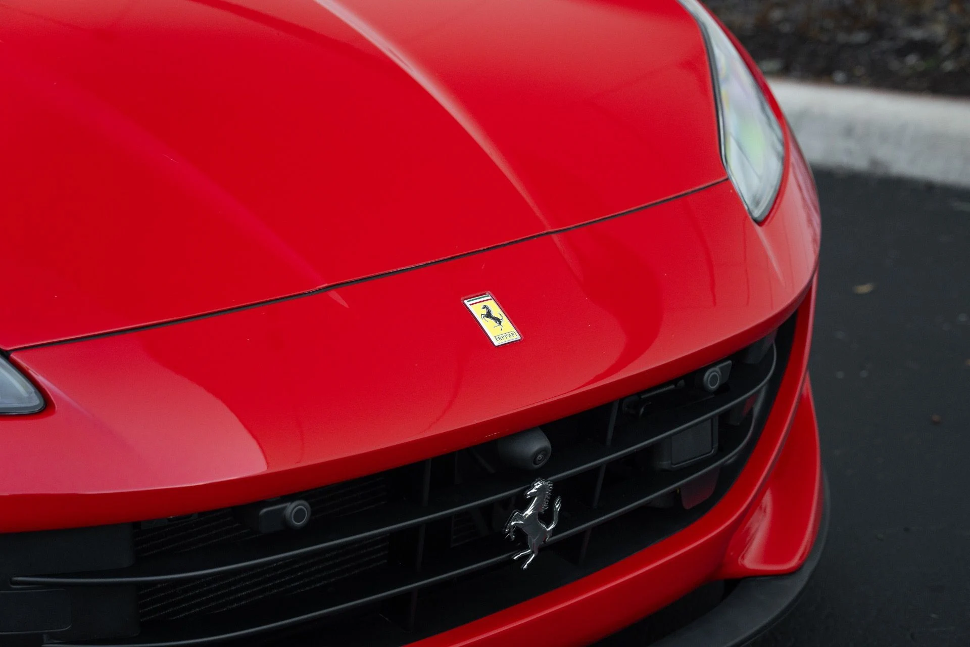 mph013_3061817246_Used_2020_Ferrari_Portofino_1760457229_78dbbaf2c7