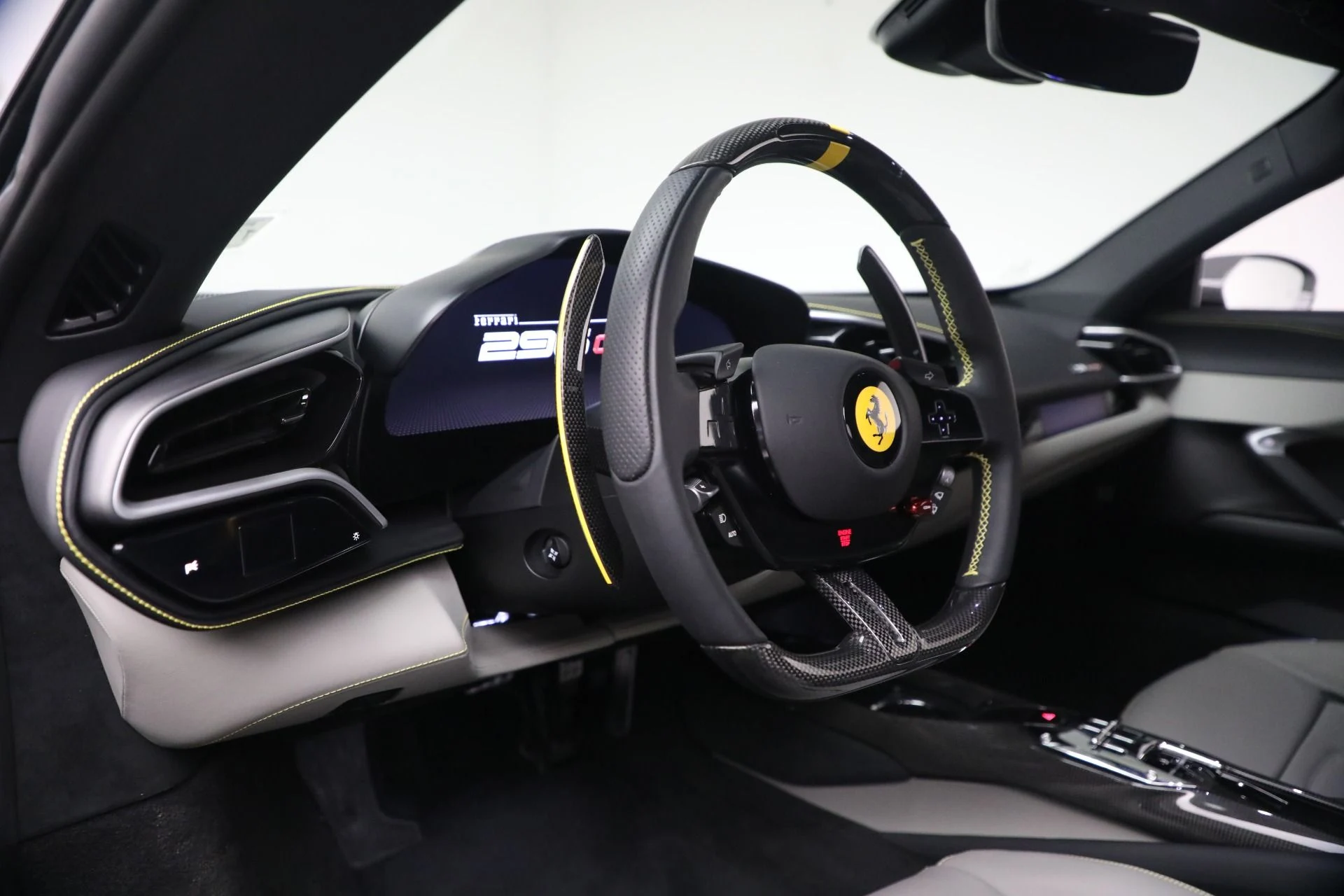 mph013_3075200578_Used_2025_Ferrari_296_GTB_1771356747_9ef9a0e145