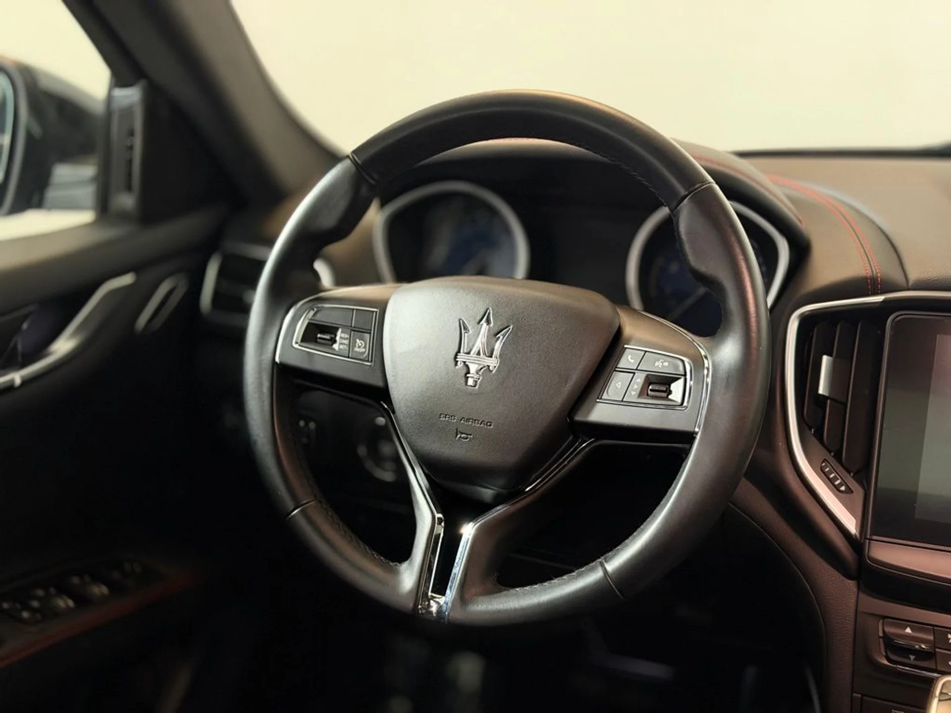 mph013_3075496397_0c3f381e13feba482558dc46841bb8a3x_64231e12a0