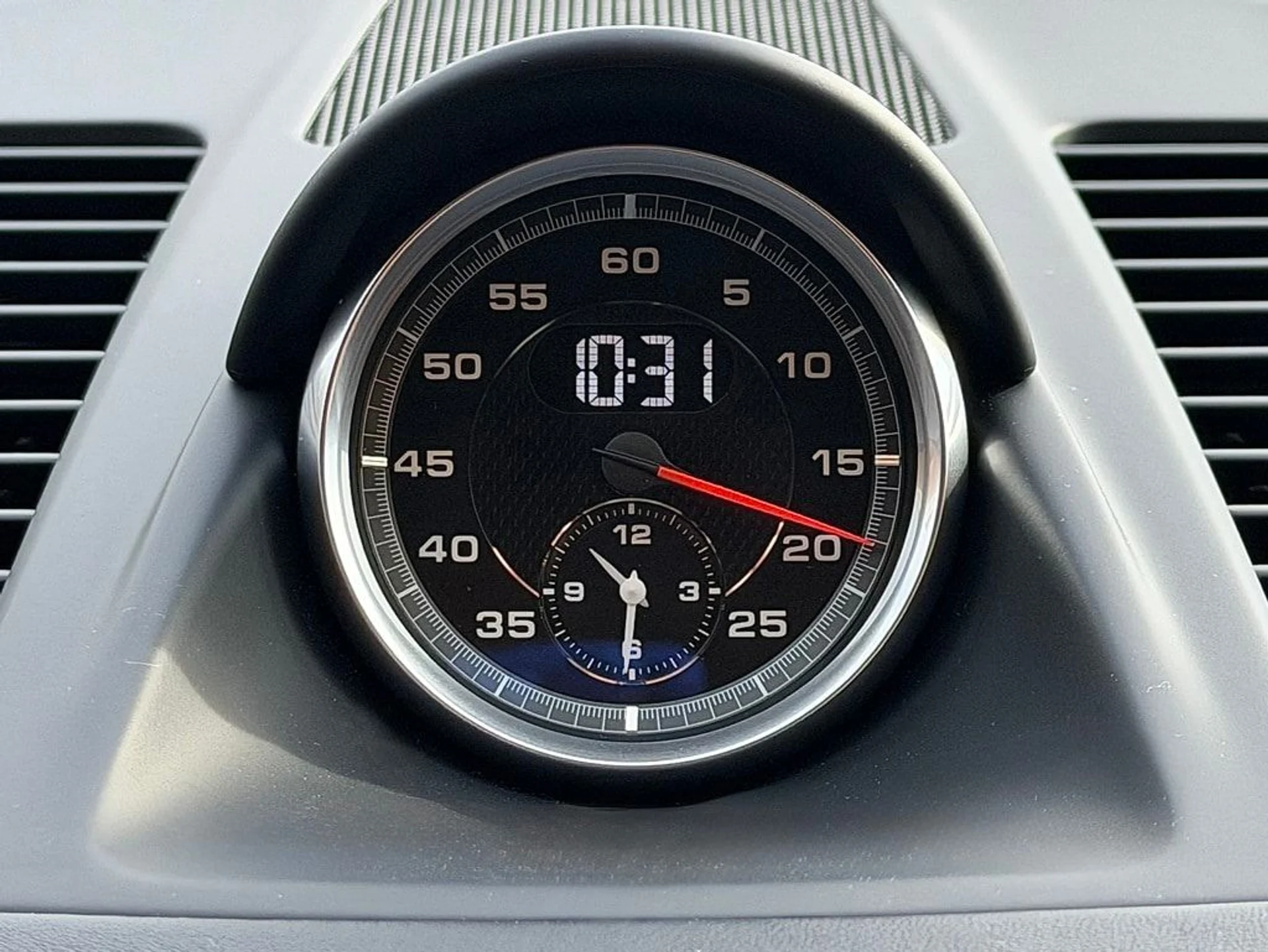 mph013_307568333_07574296ea23c3c7f85be21c07a634cax_d7bc0bf5c4