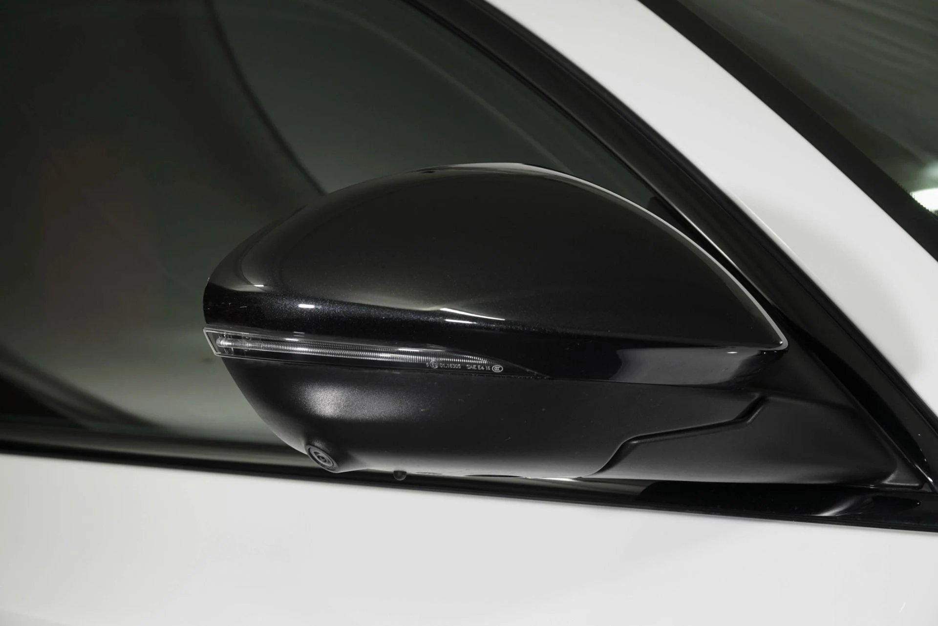 mph013_3077460663_New_2025_Maserati_Grecale_Modena_1776302402_99ad56fc63