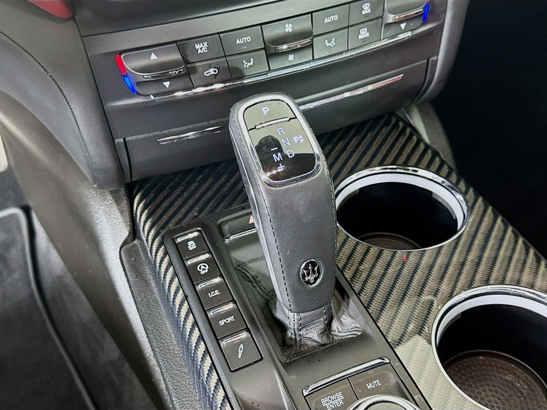 mph013_3078671955_fc5b36fdba51cad38344f754784a975dx_9755de91db