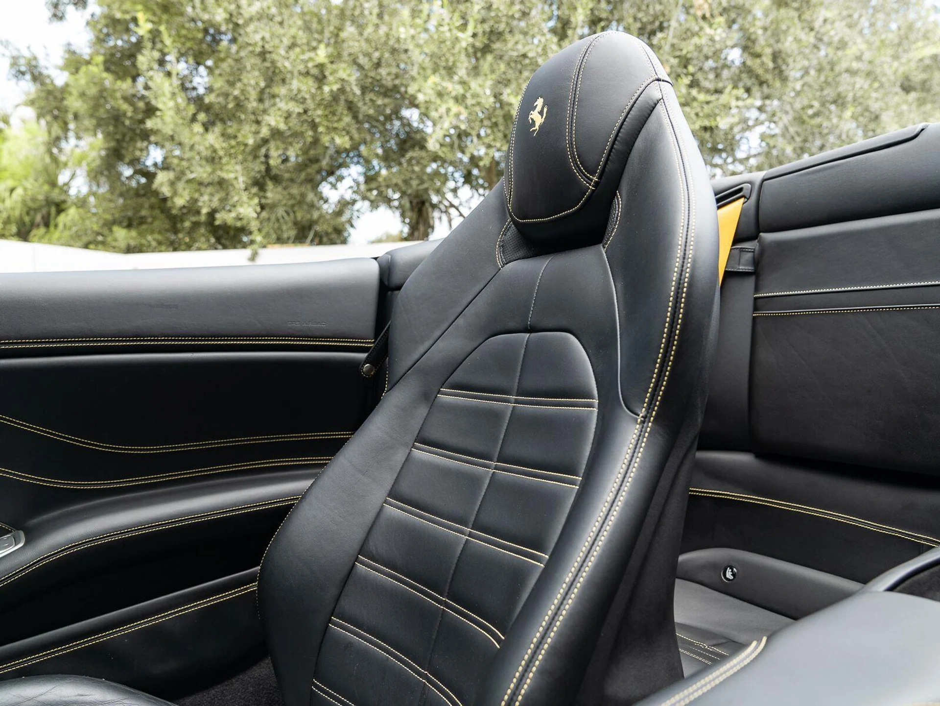 mph013_3086536249_Used_2016_Ferrari_California_T_1785949656_17a68978a4