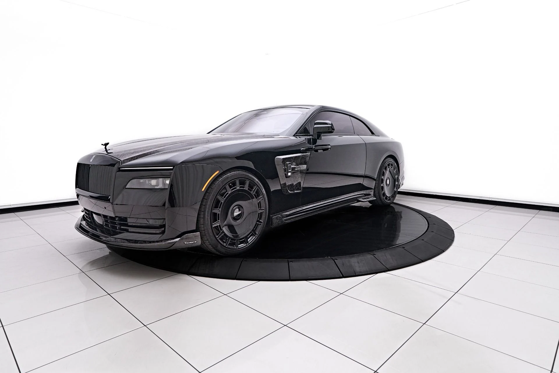 mph013_3087105198_Used_2025_Rolls_Royce_Spectre_Mansory_1756243802_3fc34a63a0