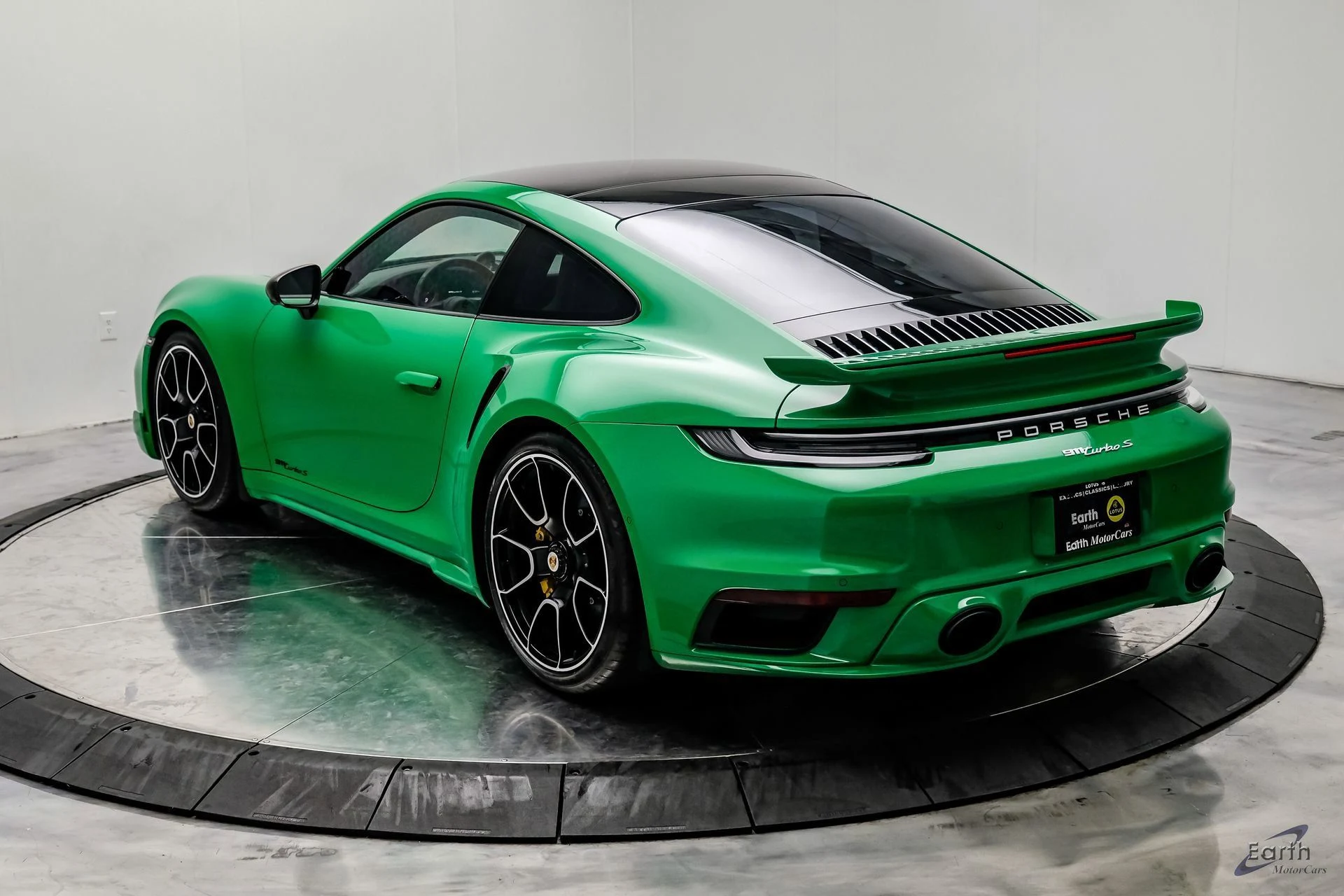 mph013_309495058_99fb4ff80ce75db5919daa58bfb3c829x_4deb219a1b