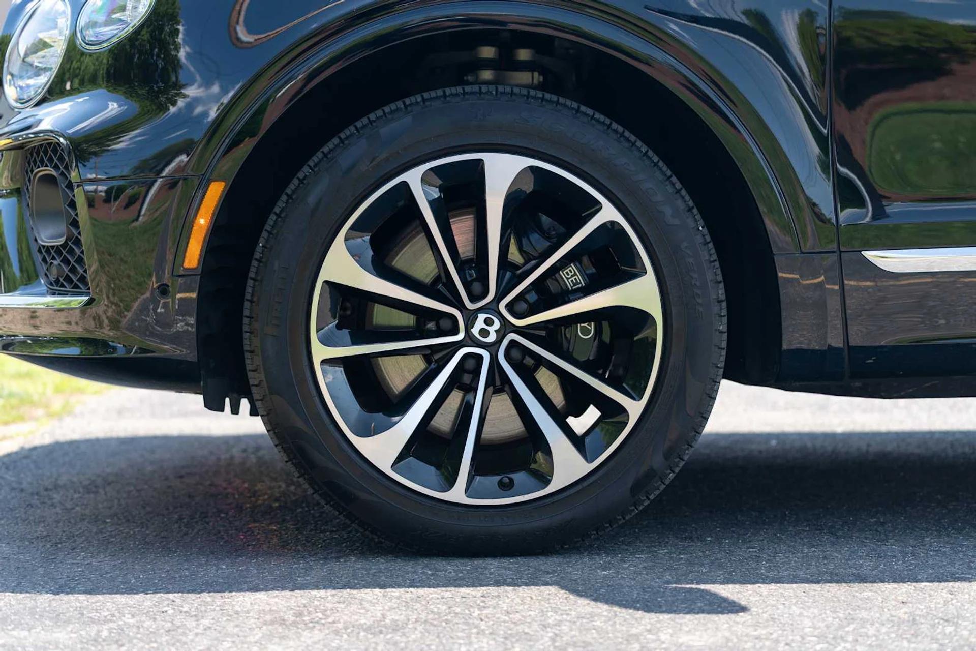 mph013_3095491822_09bb19688b5f6f1d8102ca8a9d38a885x_8421d842ec