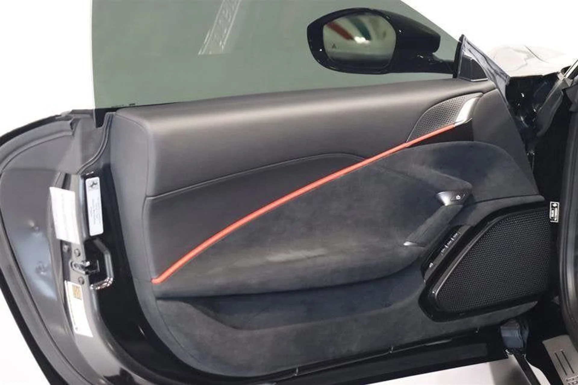 mph013_3096672411_9845878c8af442b18f702167a732da50_00755cf63e