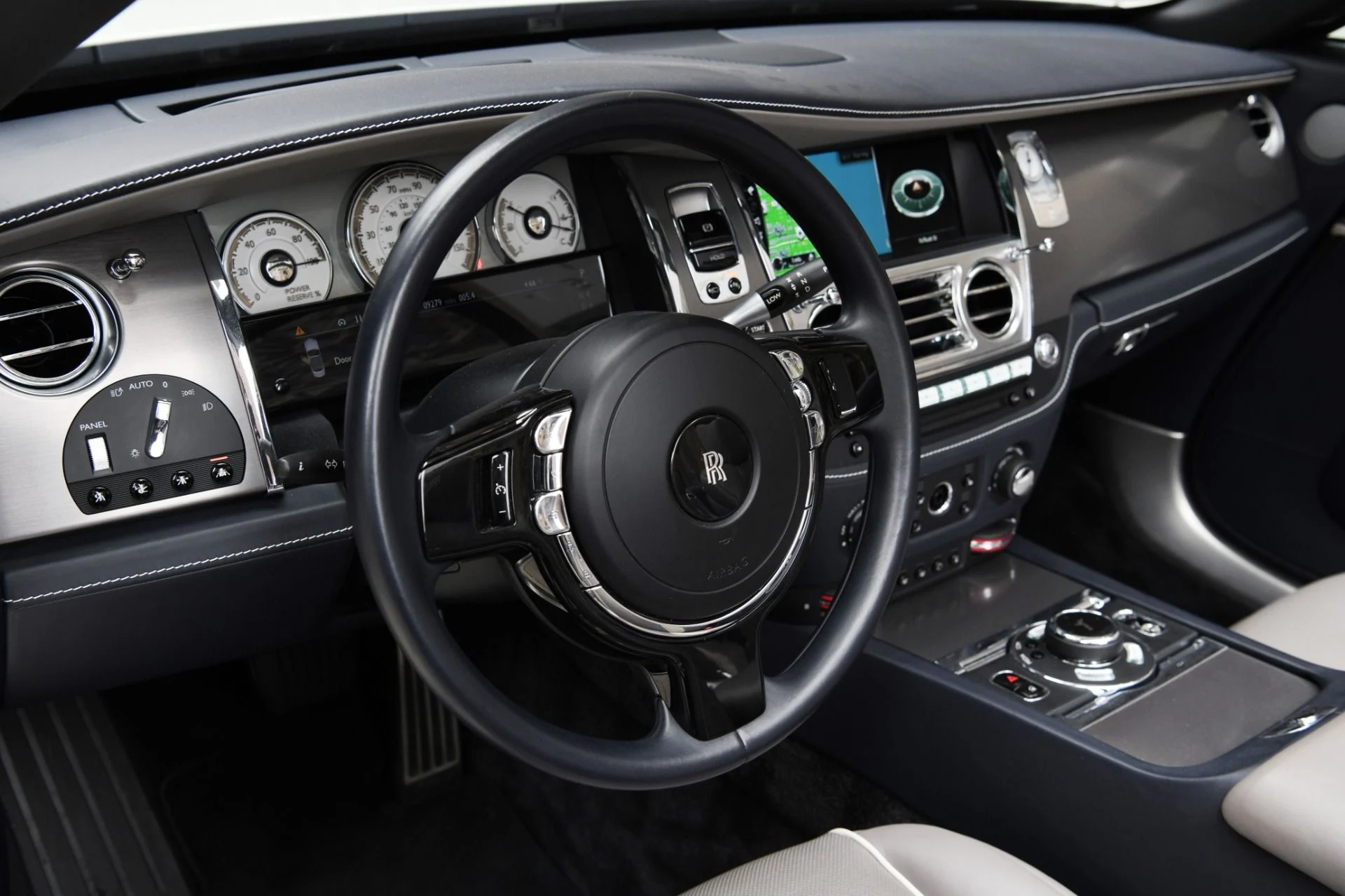 mph013_3097605094_9708_p15_l_c43d1bdd18