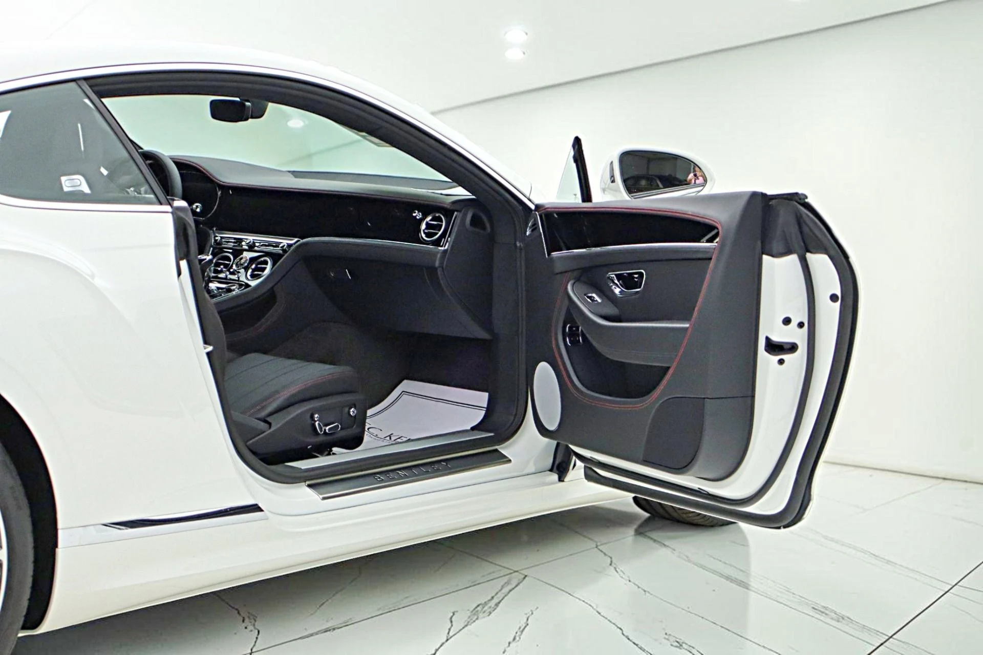mph013_310454475_New_2026_Bentley_Continental_GT_ebd0289839