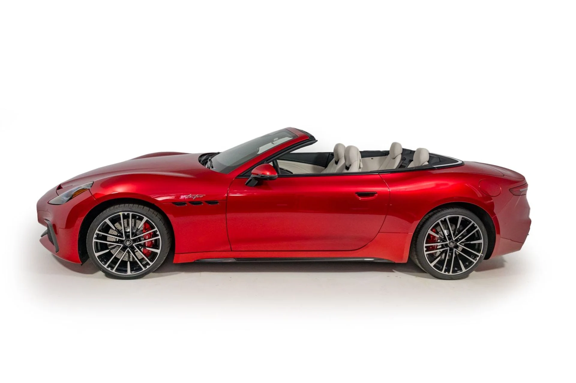 mph013_3106271262_65bccebd02d140da916045ae188d9503_c664fa2800