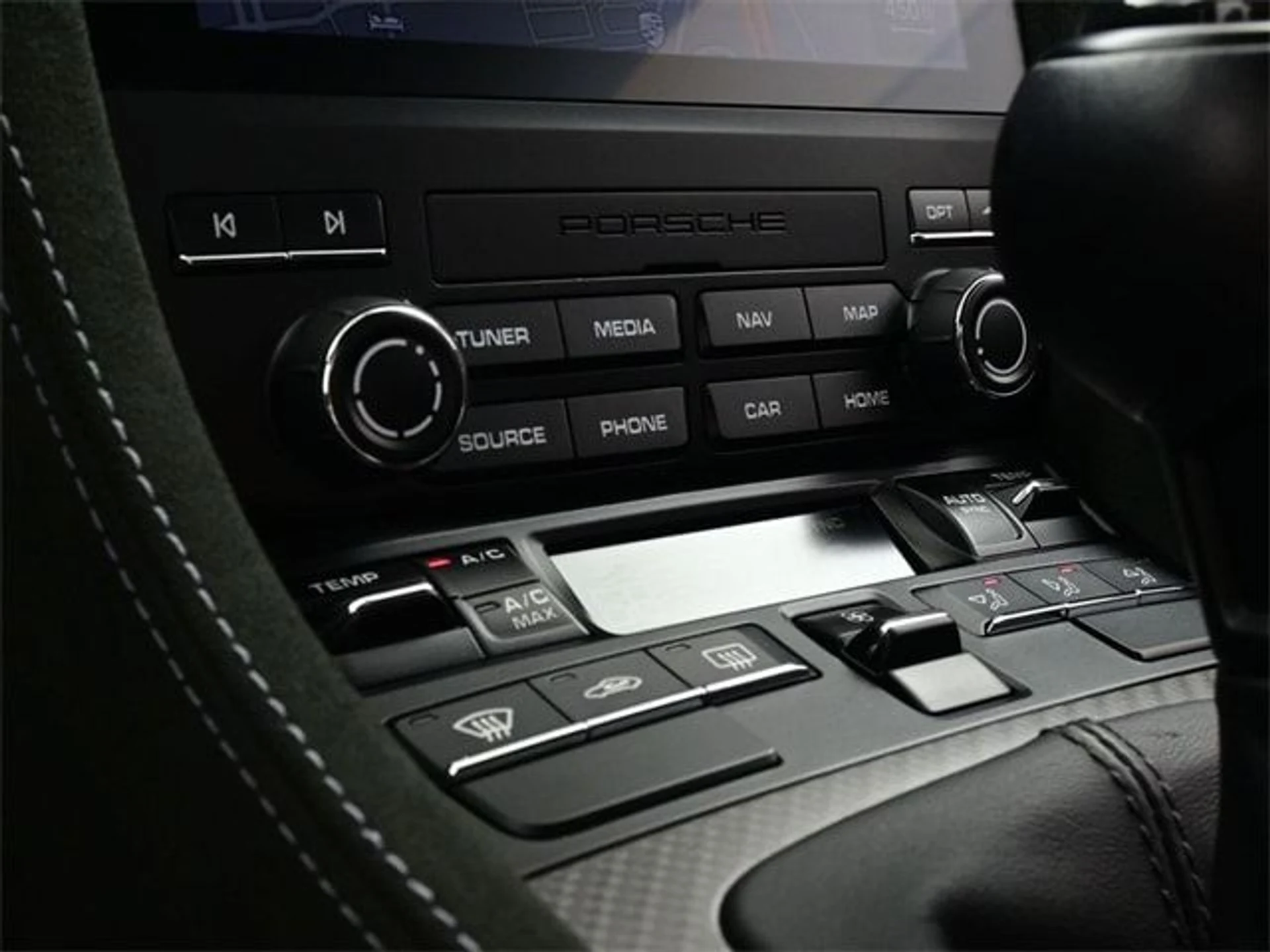 mph013_3106933239_219575f494c3cf4c45f1bbc4e212d9acx_3dae70002f