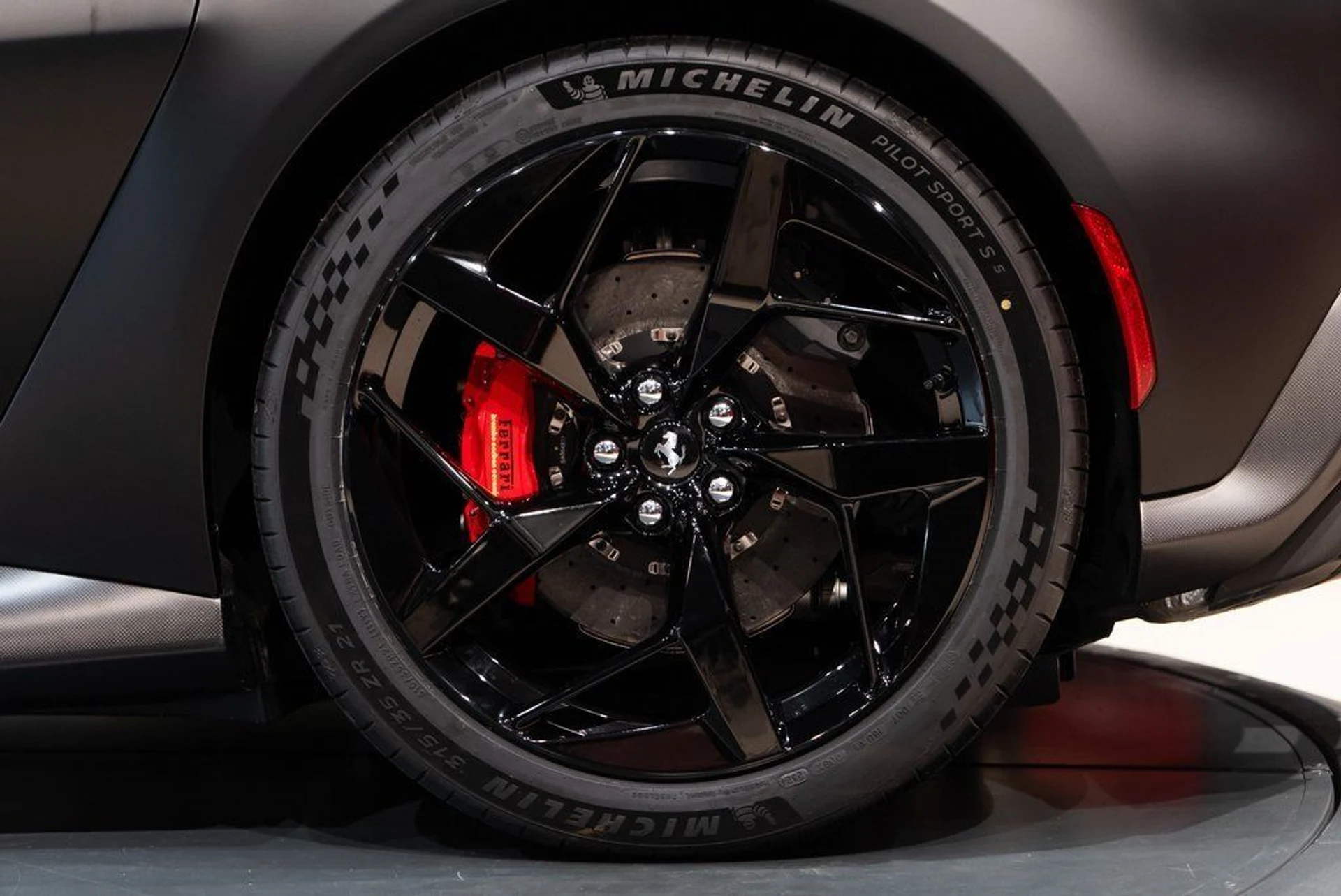 mph013_3107767348_85ffc6416bd4209ce2b244249ef75aa0_e26977399c