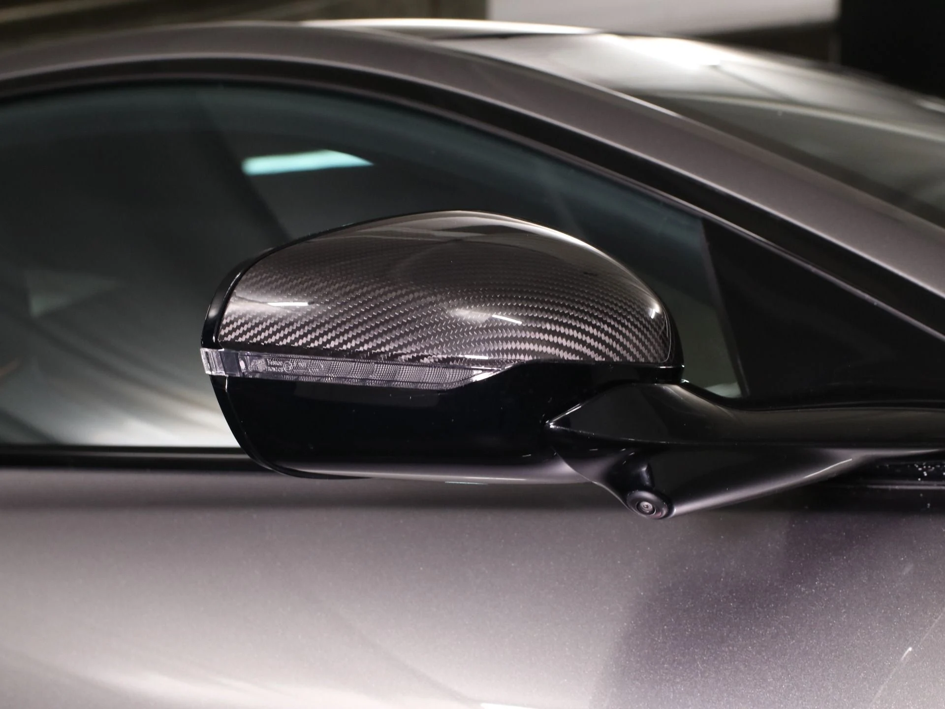 mph013_3107928706_New_2025_Aston_Martin_Vanquish_V12_1742253092_87e93f43f1