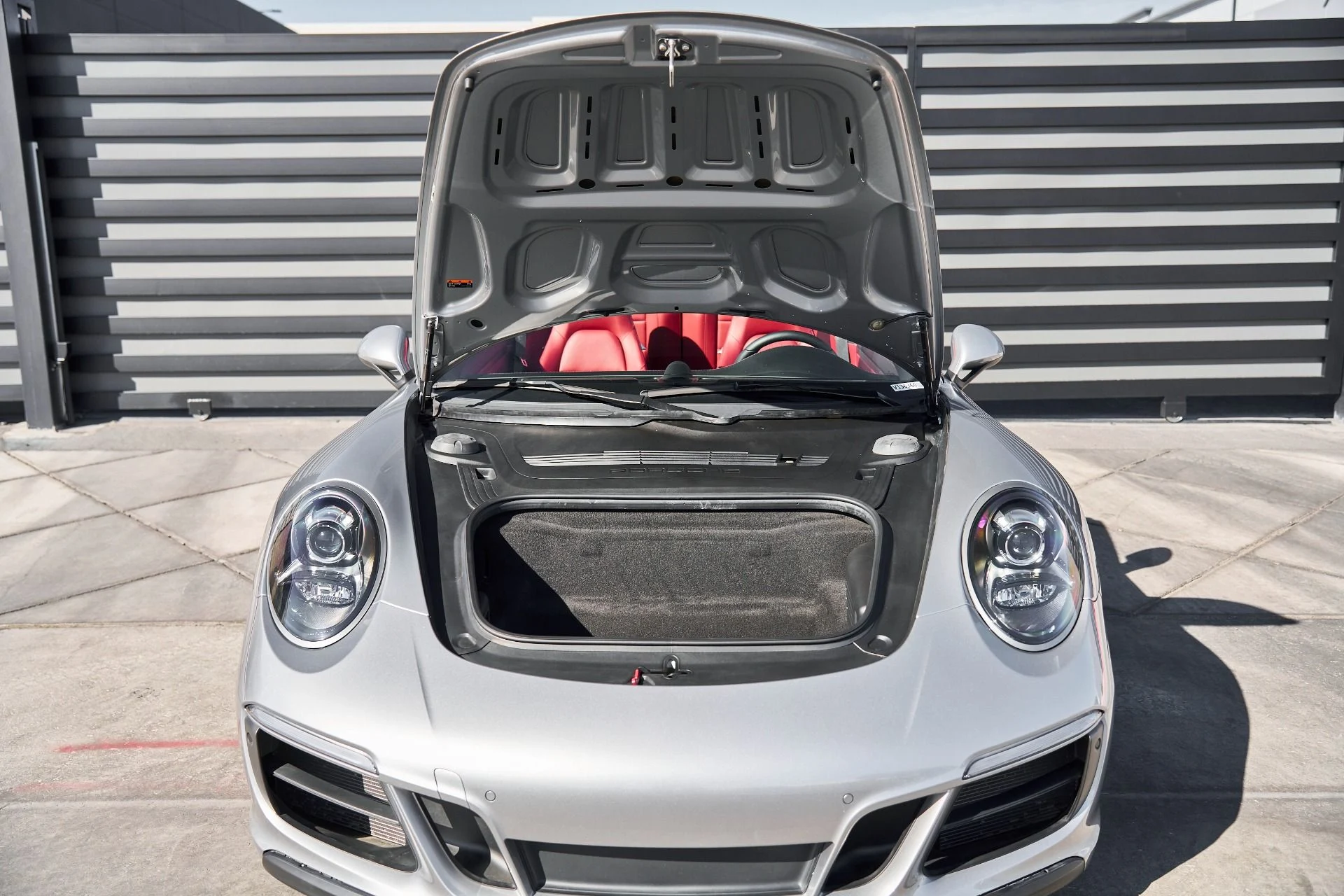 mph013_3108795724_Used_2019_Porsche_911_Carrera_4_GTS_1760406031_53be289393