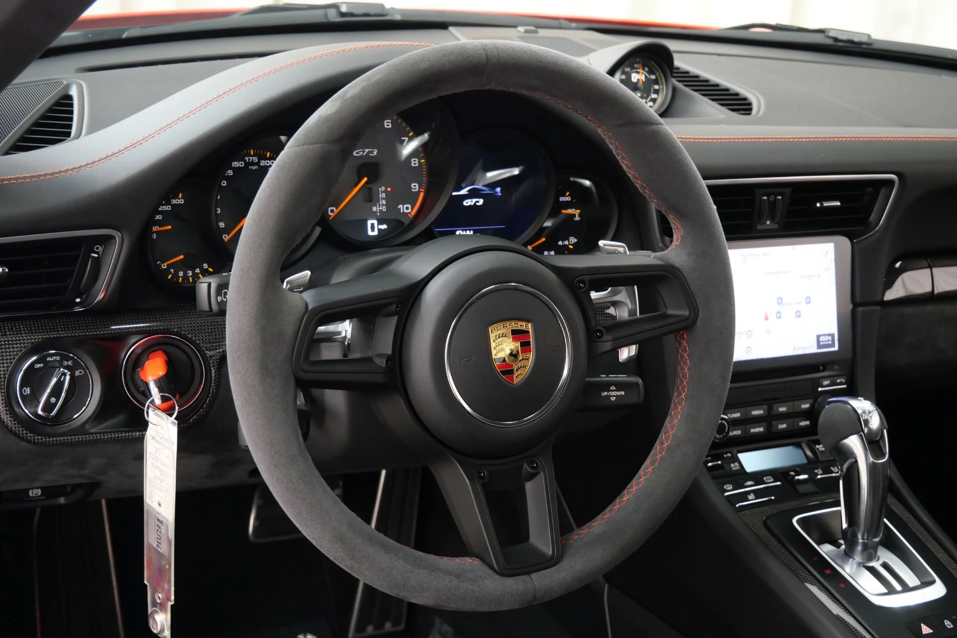 mph013_3116196999_Used_2019_Porsche_911_GT_3_1754414091_7e82ce74d7