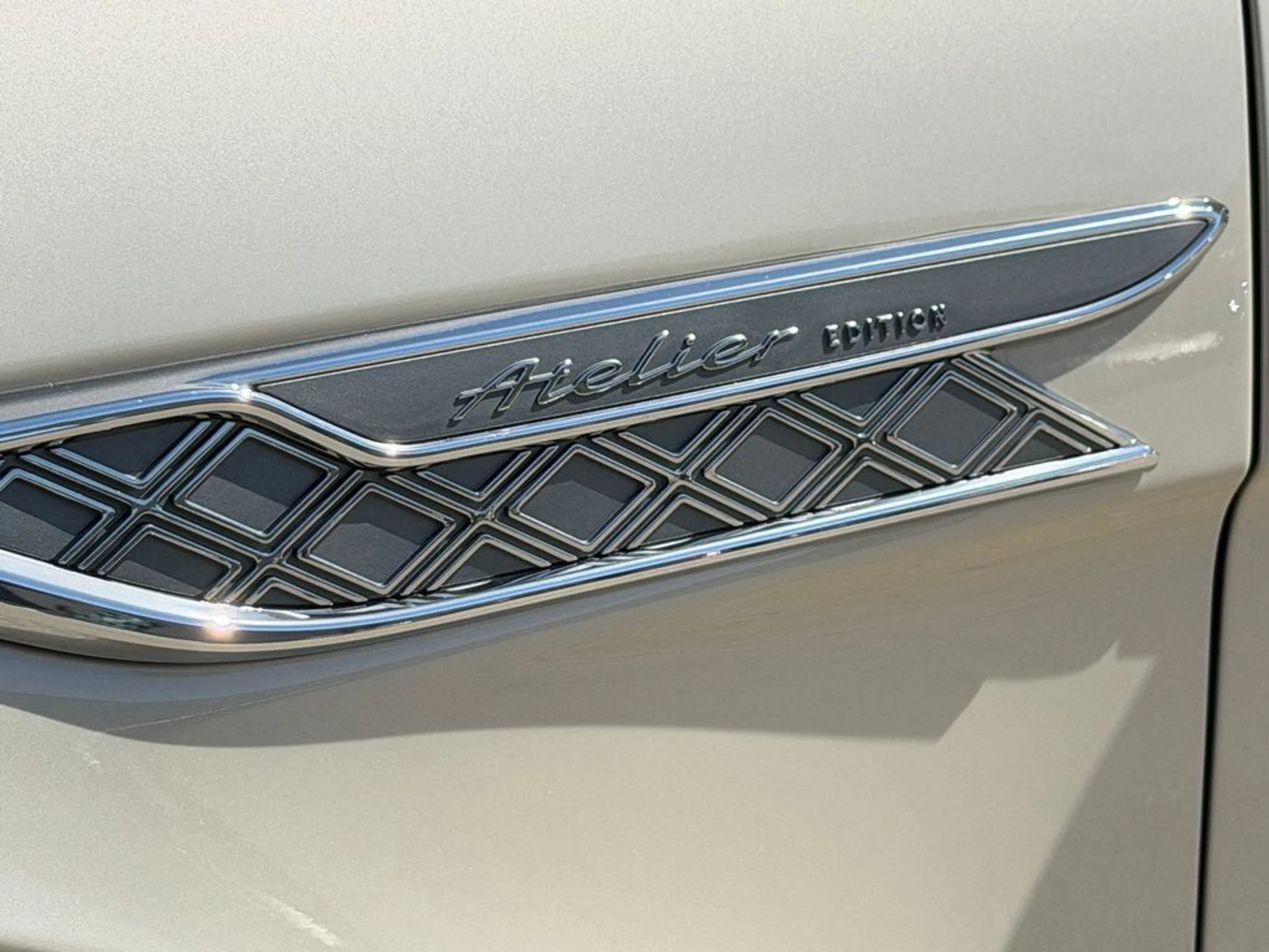 mph013_3117069258_aa085605d9c14868a7728dd654c92c90_0ce8dbc8f5