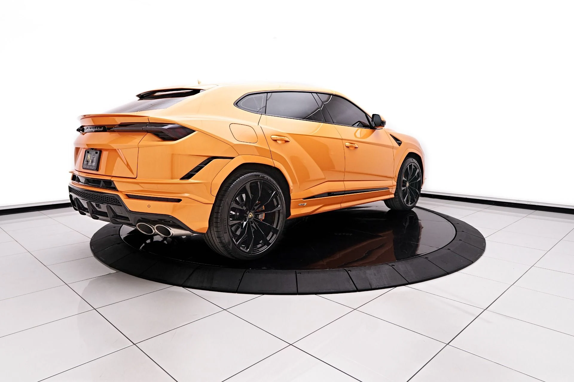 mph013_3121660432_Used_2023_Lamborghini_Urus_S_1747338722_fbfbd5cee6