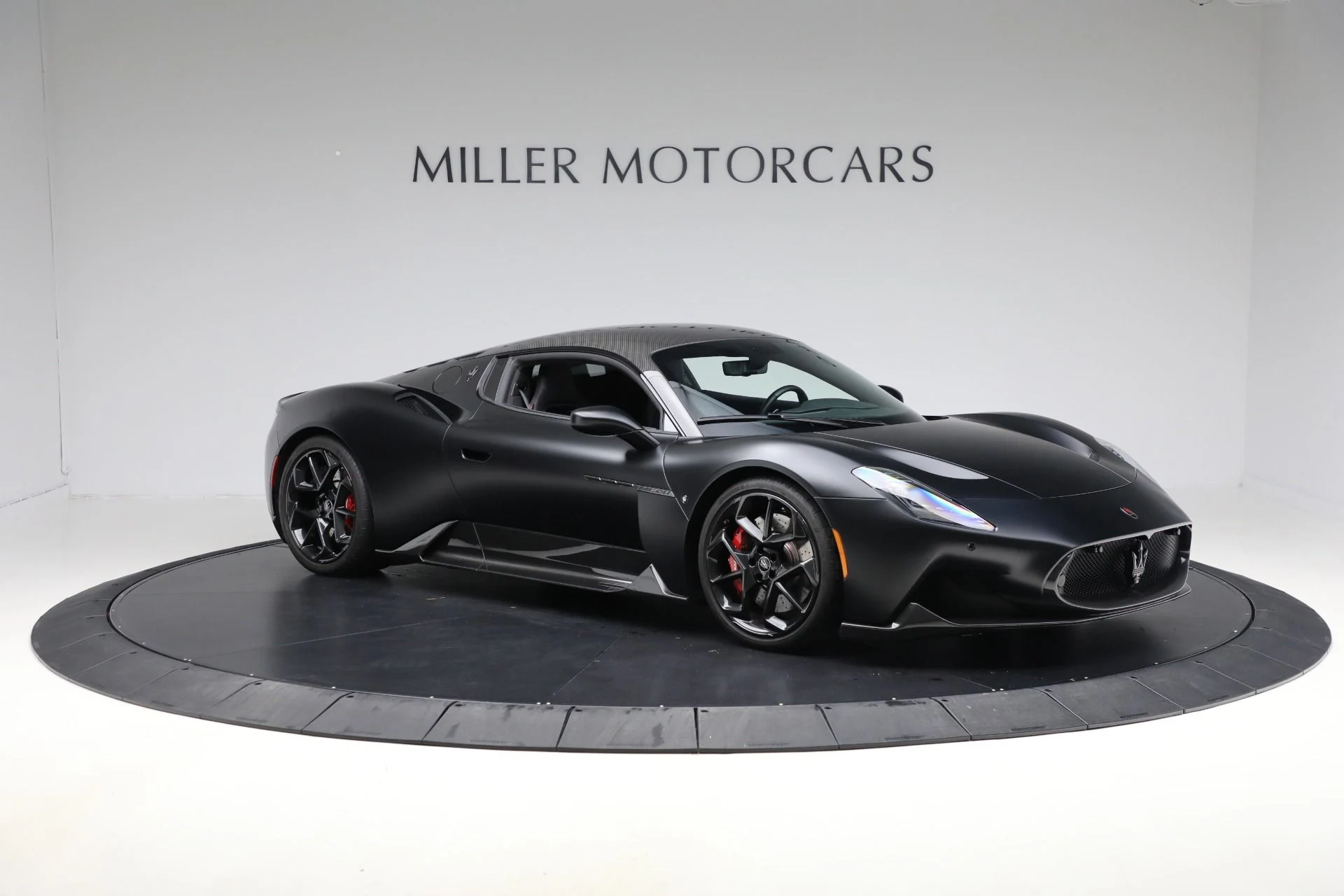 mph013_3125959762_Used_2022_Maserati_MC_20_6a76ac982e