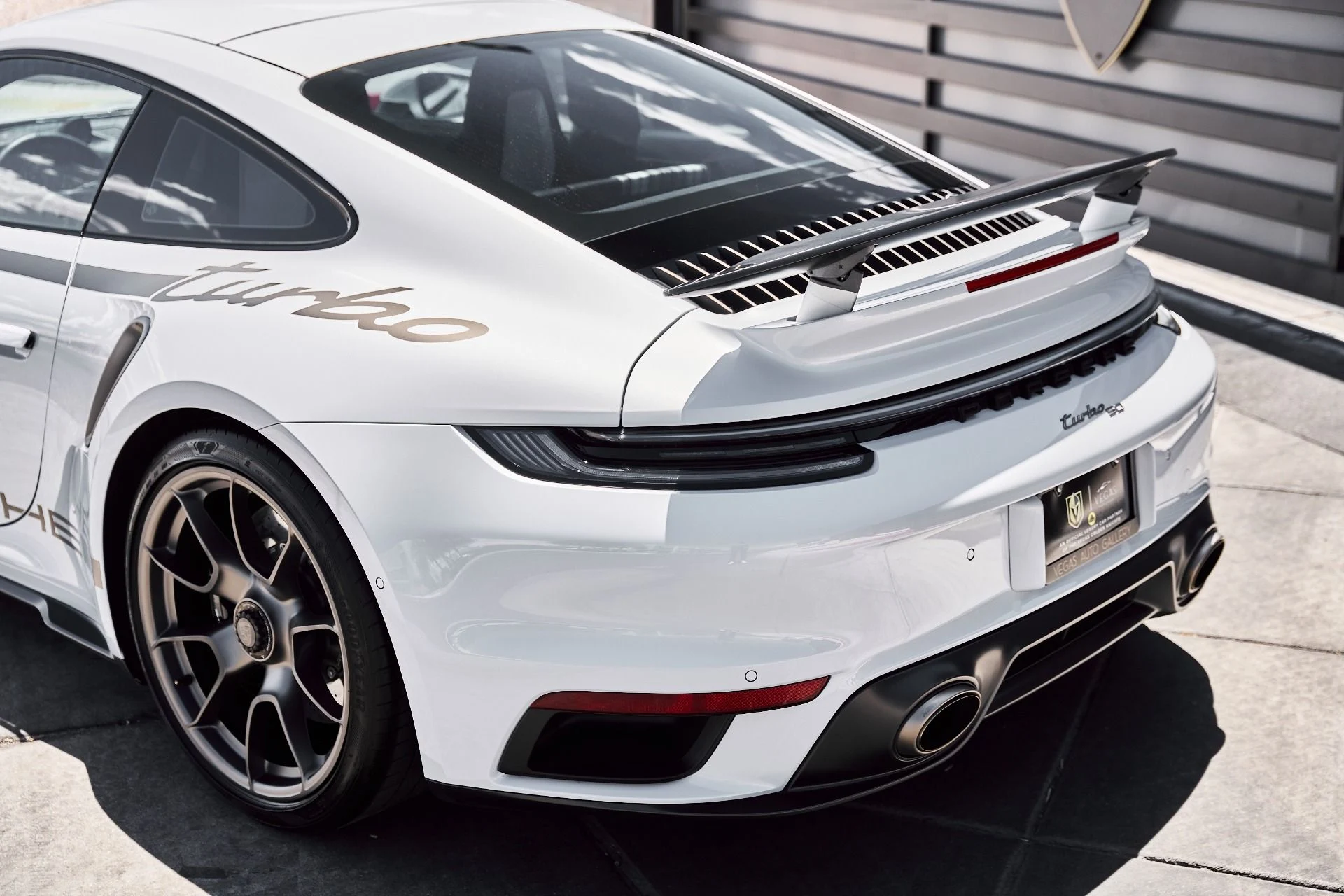 mph013_3127997624_Used_2025_Porsche_911_Turbo_S_1784161189_aea23aeedf