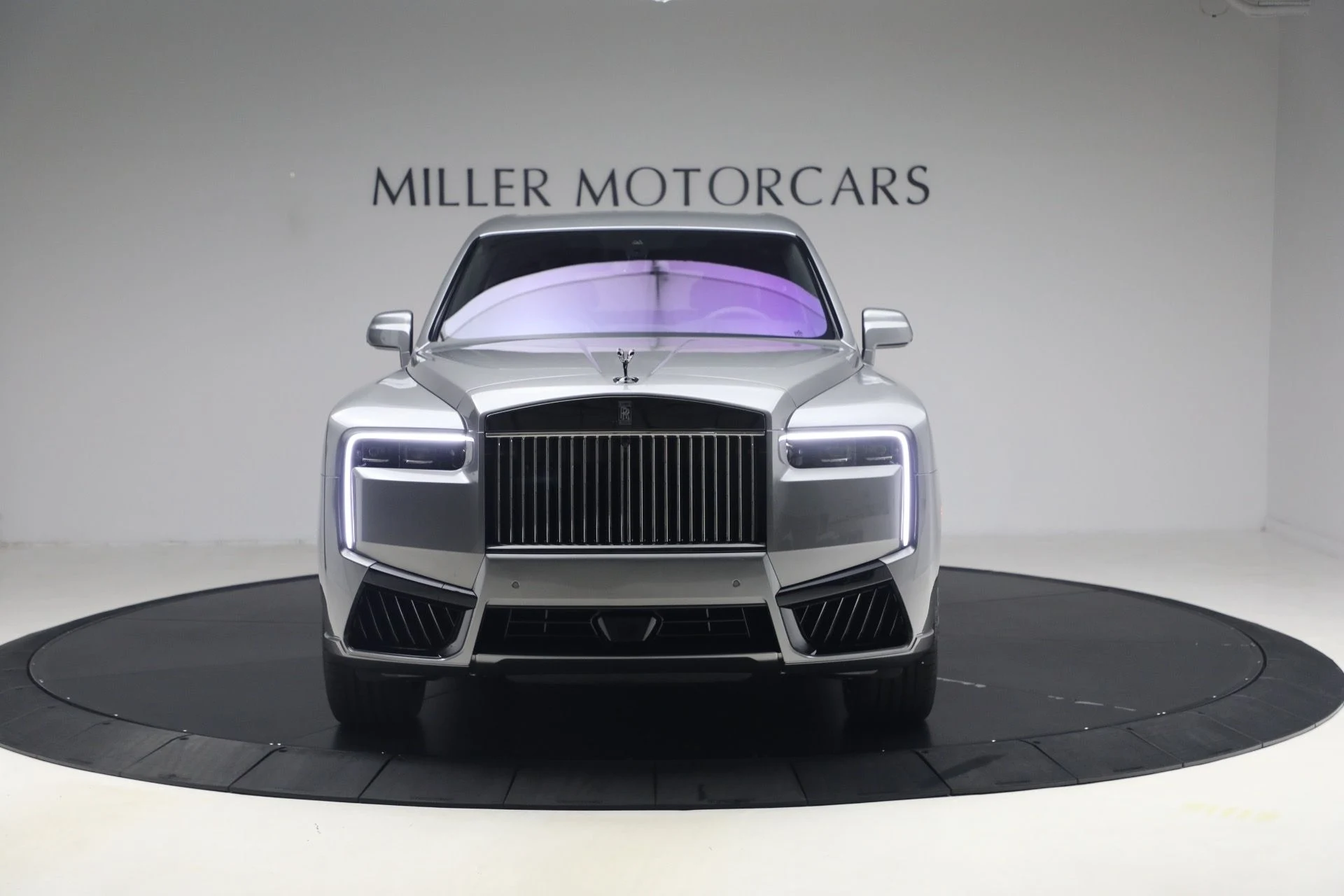 mph013_3137847083_New_2027_Rolls_Royce_Black_Badge_Cullinan_3dbb1923cf