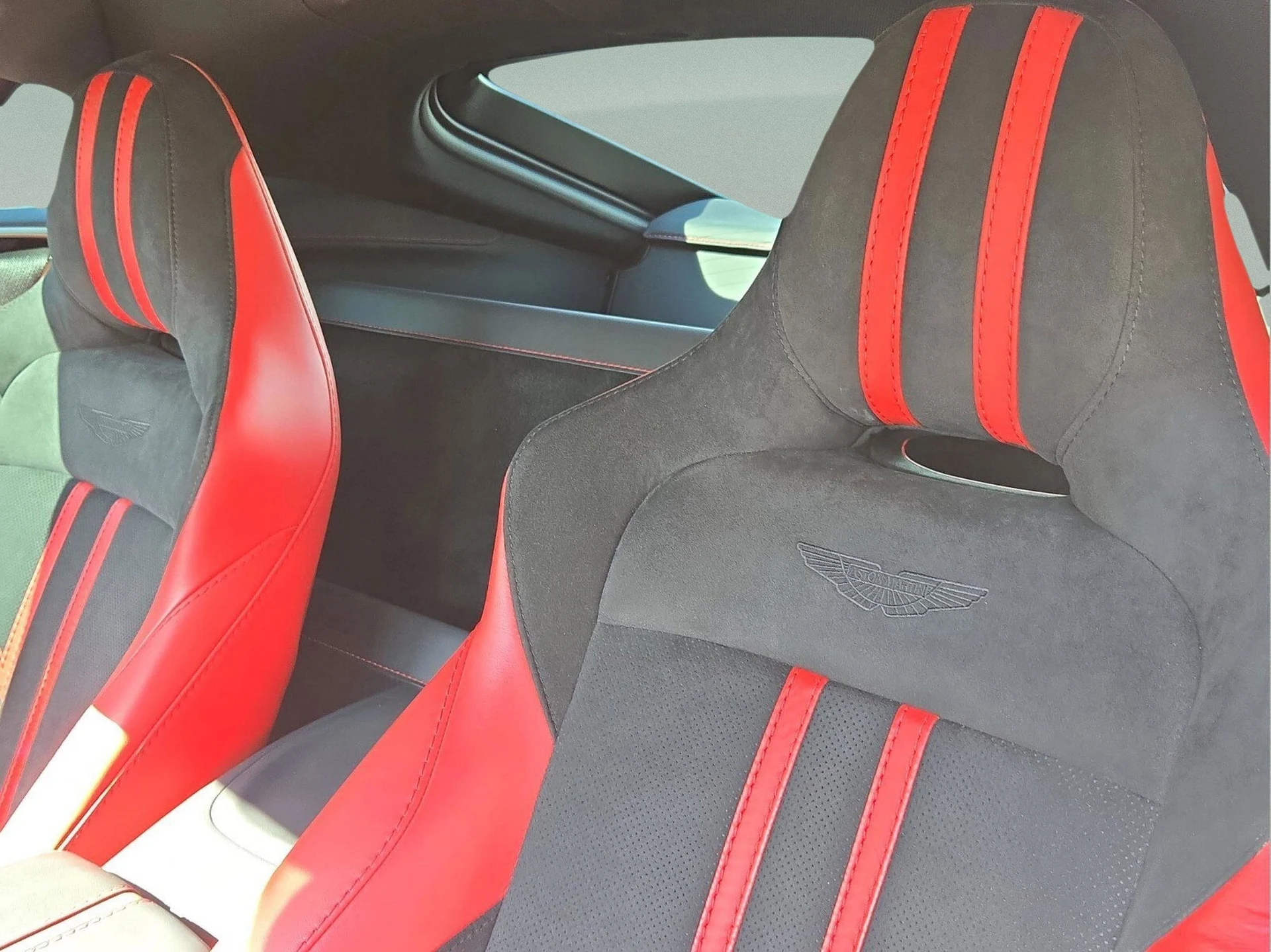 mph013_3145713858_77e1954011b7165948c9773d84315d90x_08f32ae857