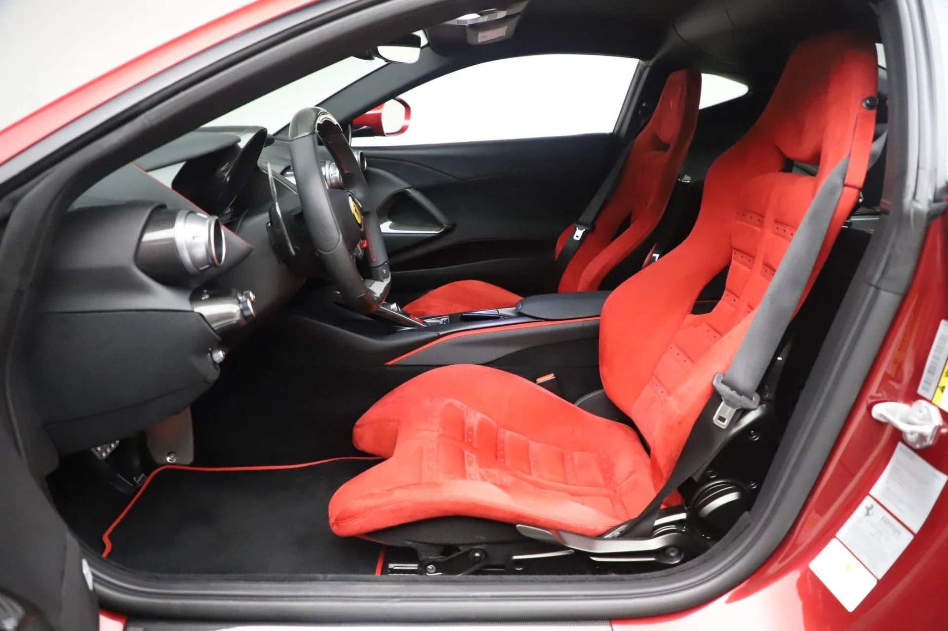 mph013_3153548448_Used_2020_Ferrari_812_Superfast_1782508885_ce40cbe398