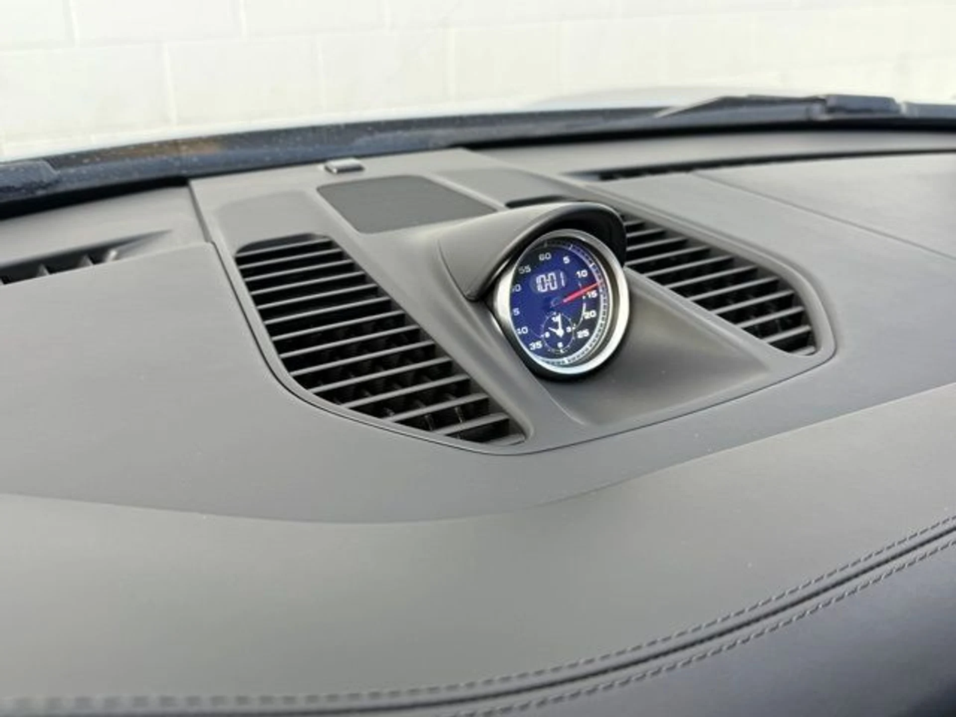 mph013_3158145236_84572c47a045ab24985d883c61dc1b7d_932d6191d9