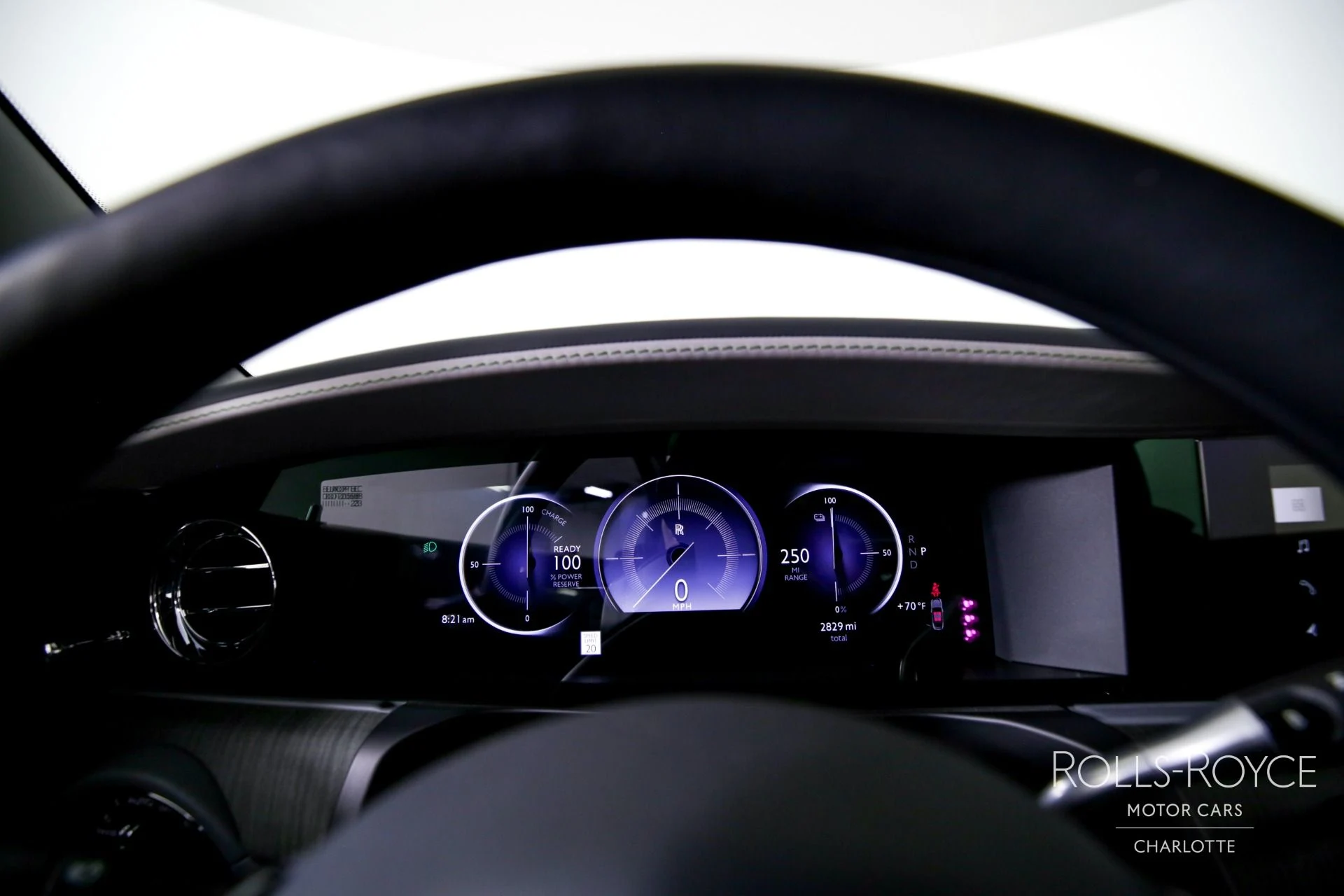 mph013_3158611374_Used_2024_Rolls_Royce_Spectre_1744988373_9f3e5aacfc
