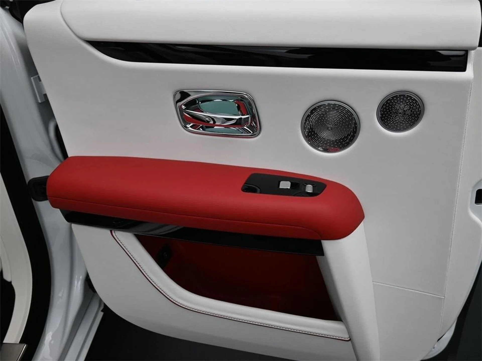 mph013_3158785597_Q3fvu_Wg0v_Lm_F_Slfg958iz_Yiv_Uo_c8b6fdb32b