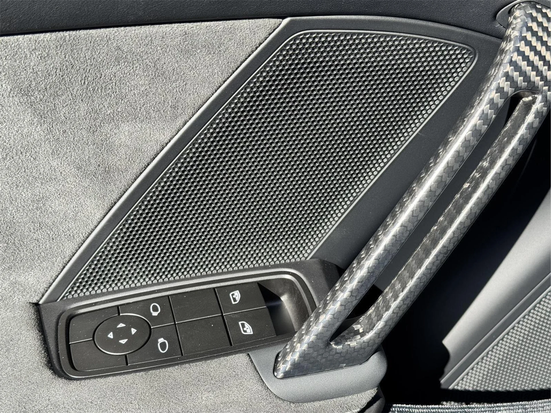 mph013_3158874787_b6cb73f546b57bb249fdd5fa0d2328ec_2fdc5c5e5c