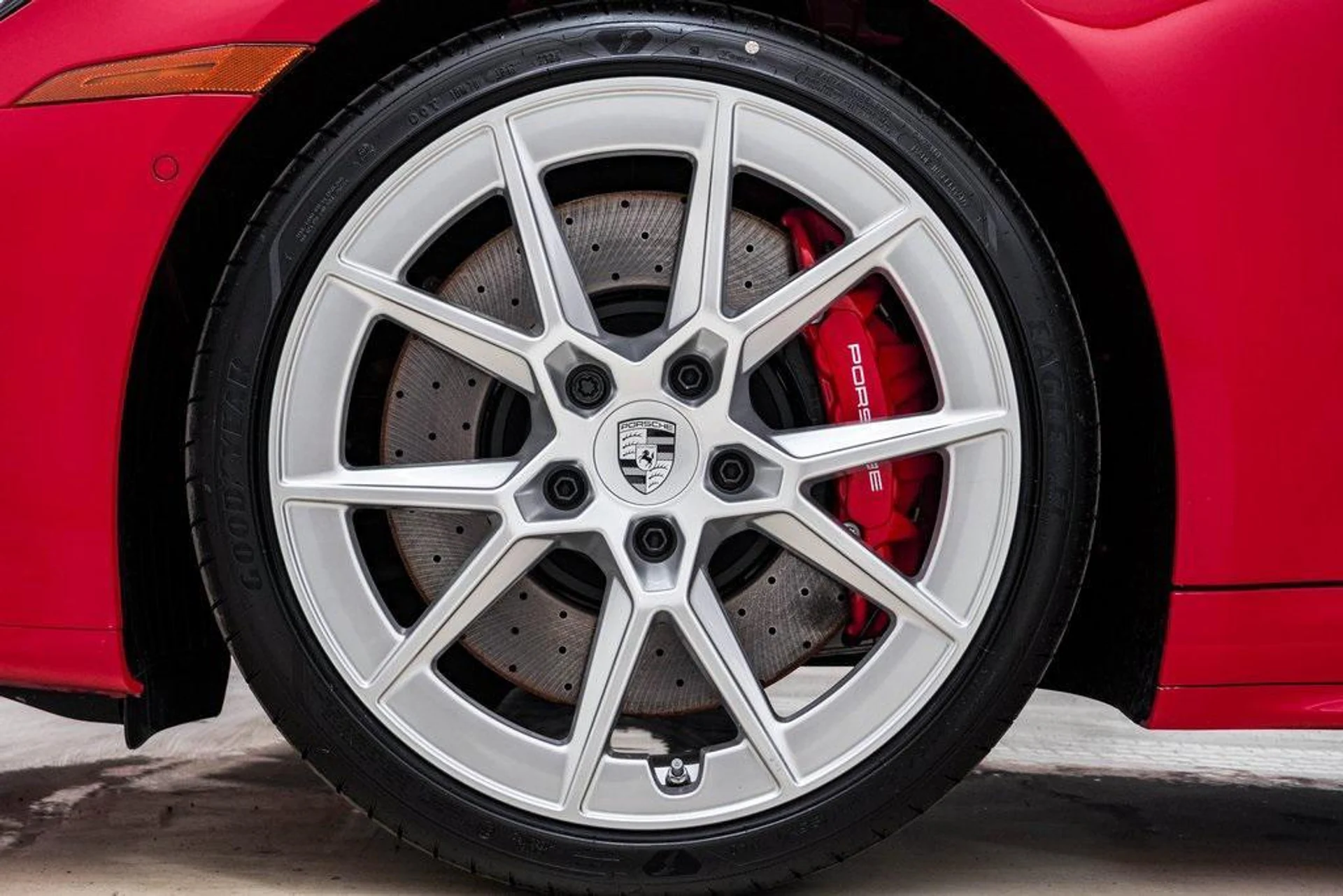 mph013_3162314583_M4y_C_Uyyb_TZ_Ki2ct_FTK_4qj_5_M44_2f42011938