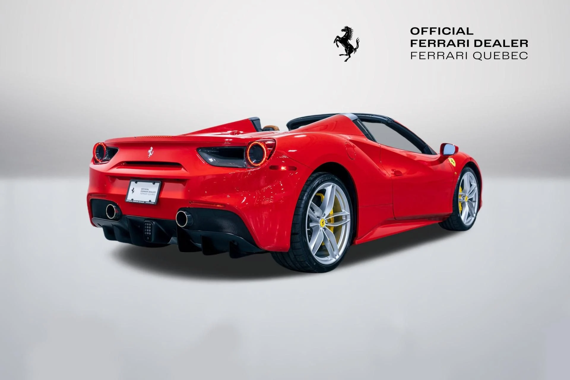 mph013_3162589241_Used_2018_Ferrari_488_Spider_Base_1791984165_ca1d958e09