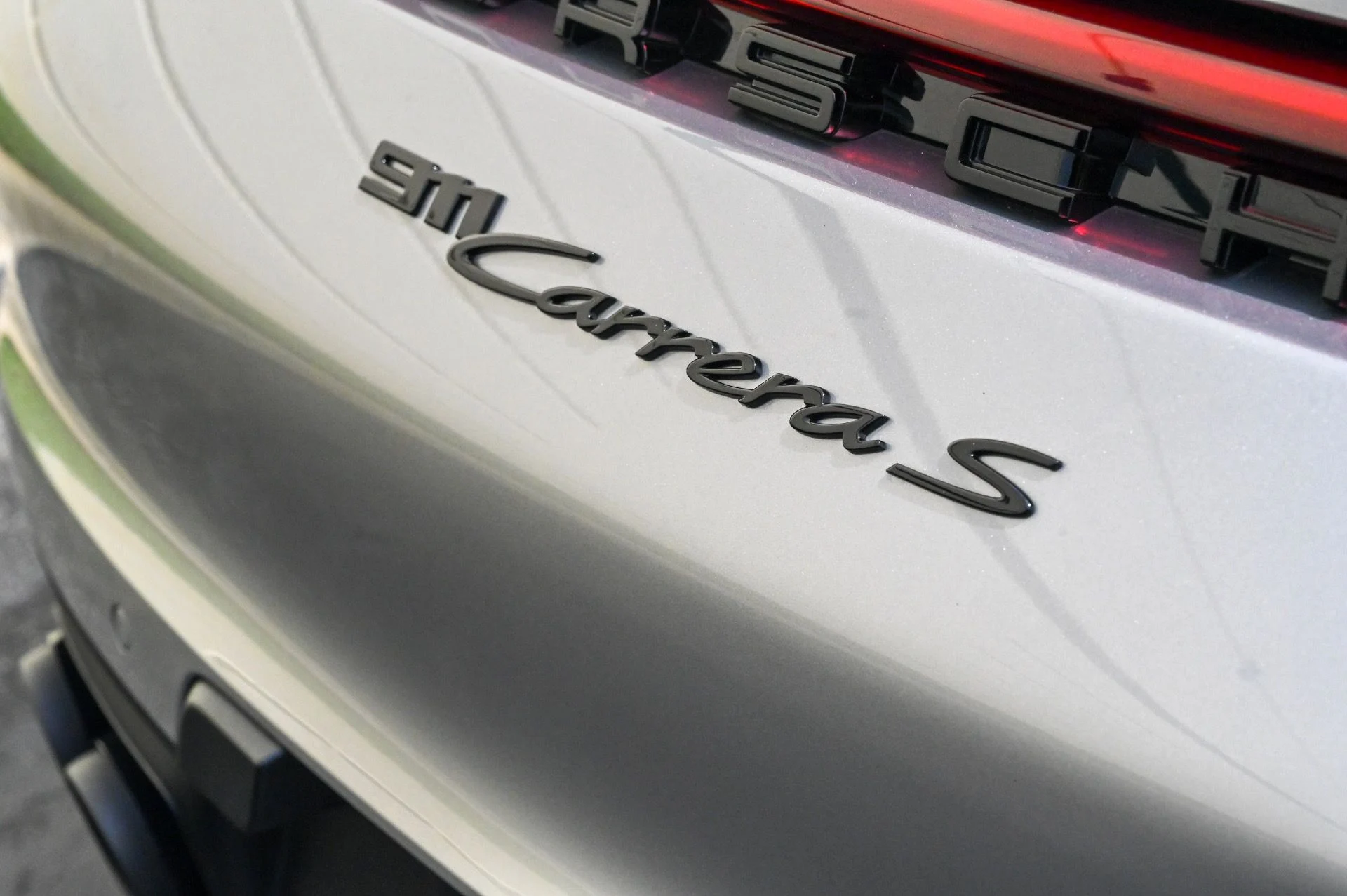 mph013_3163741795_Used_2021_Porsche_911_Carrera_S_1754403890_e5c4ab9a41