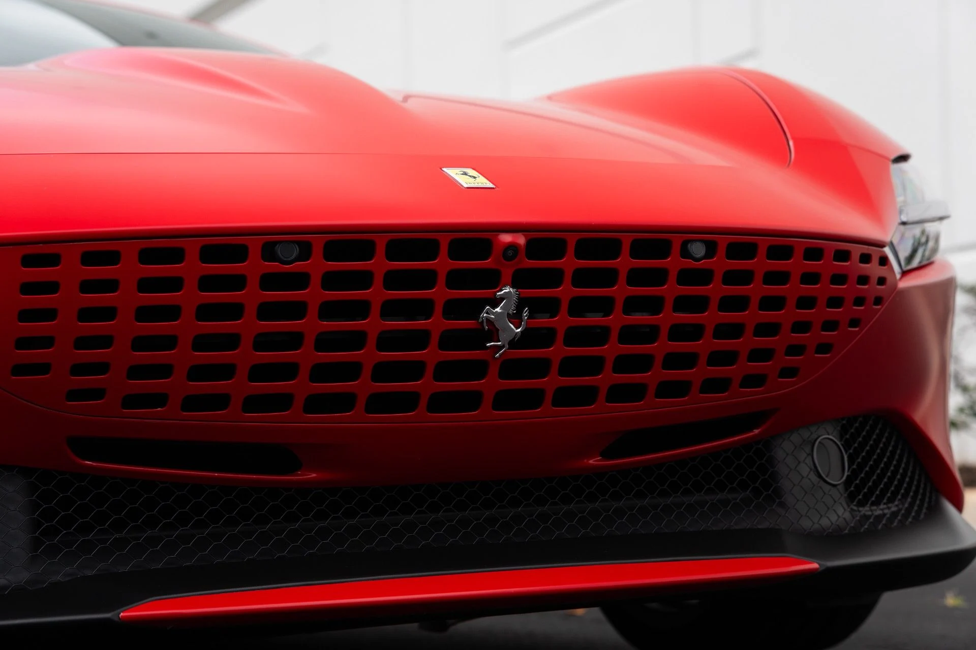 mph013_316475886_Used_2023_Ferrari_Roma_1777005512_b1bf1423a8