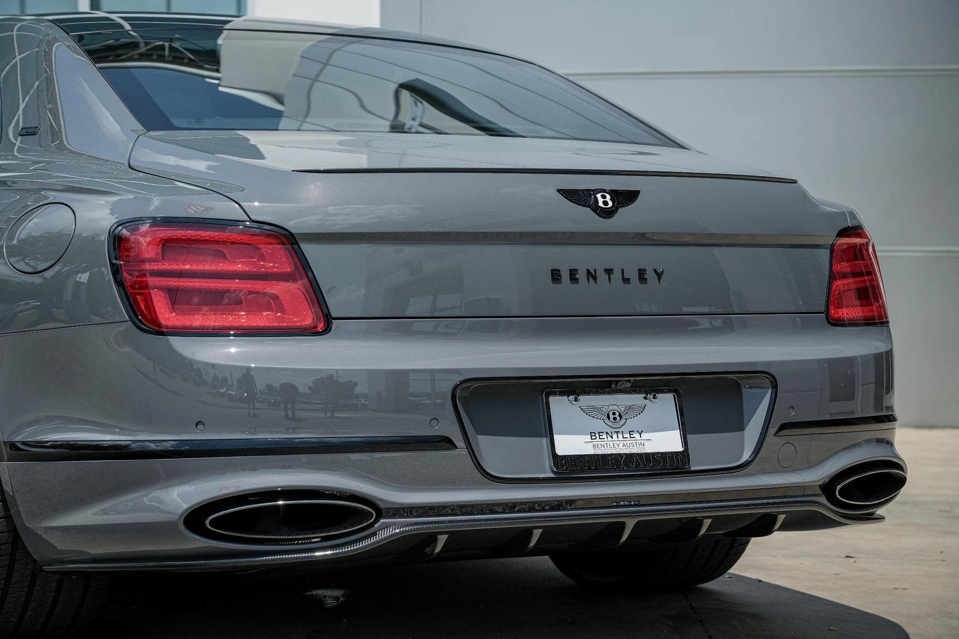 mph013_3167561259_Hi_Tech_Luxury_Imports_LLC_SCBBP_6_ZGXSC_023023_image_13_1e09b56a88