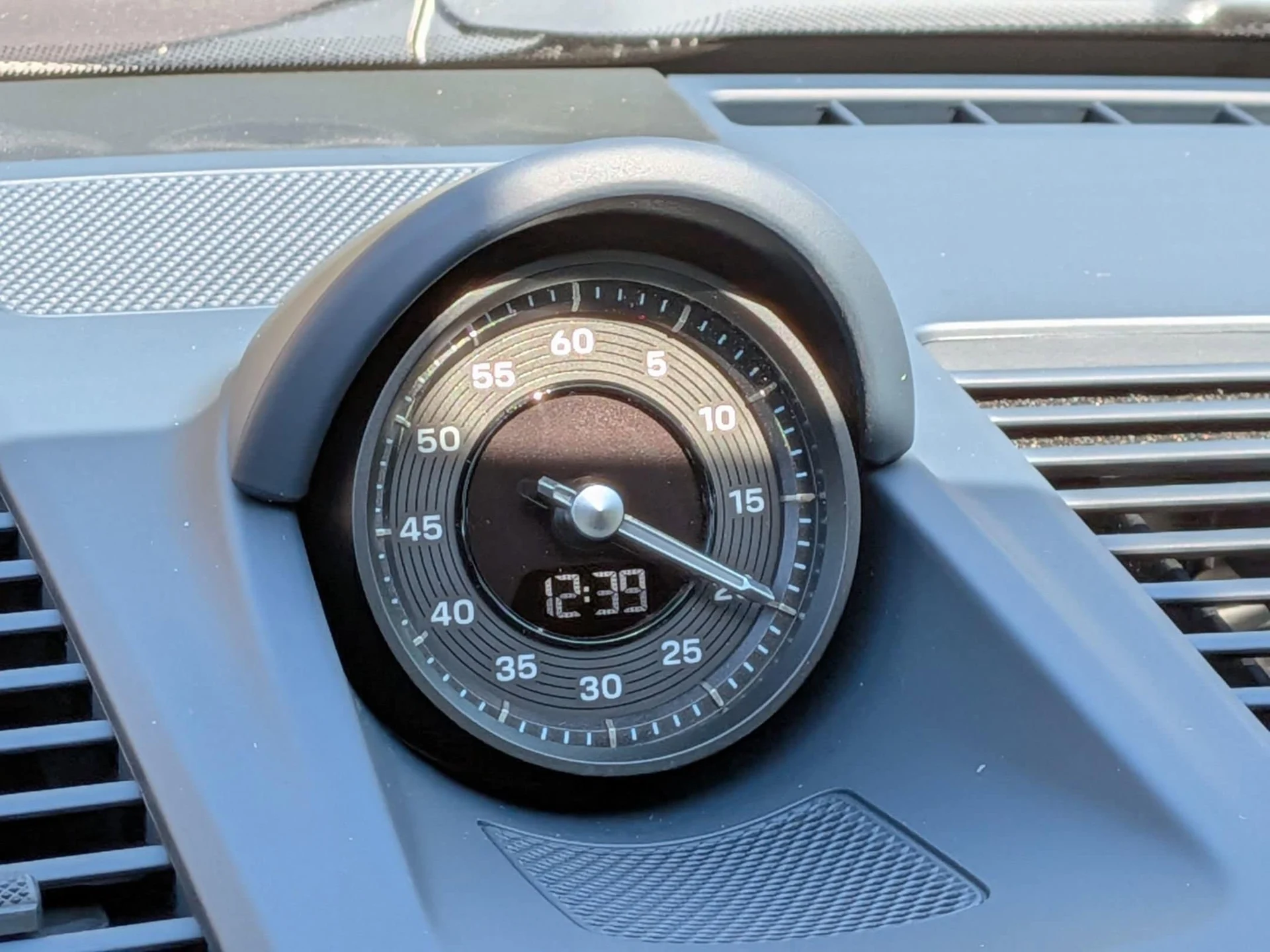 mph013_3169898728_458c3668683ba70c2c626895507141aex_f9939215dc