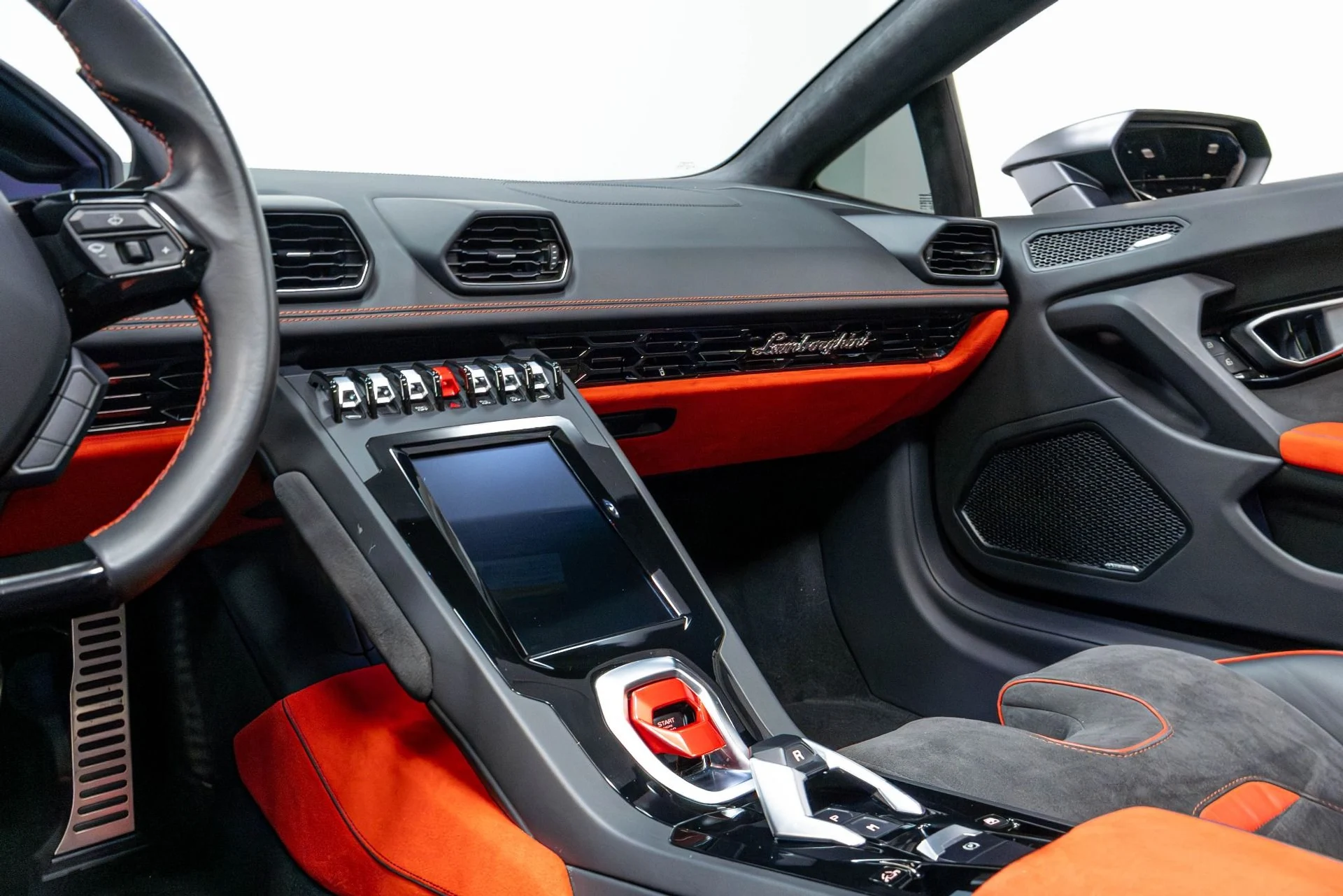 mph013_3170028694_Used_2021_Lamborghini_Huracan_EVO_EVO_Spyder_1780949077_6681c17cac