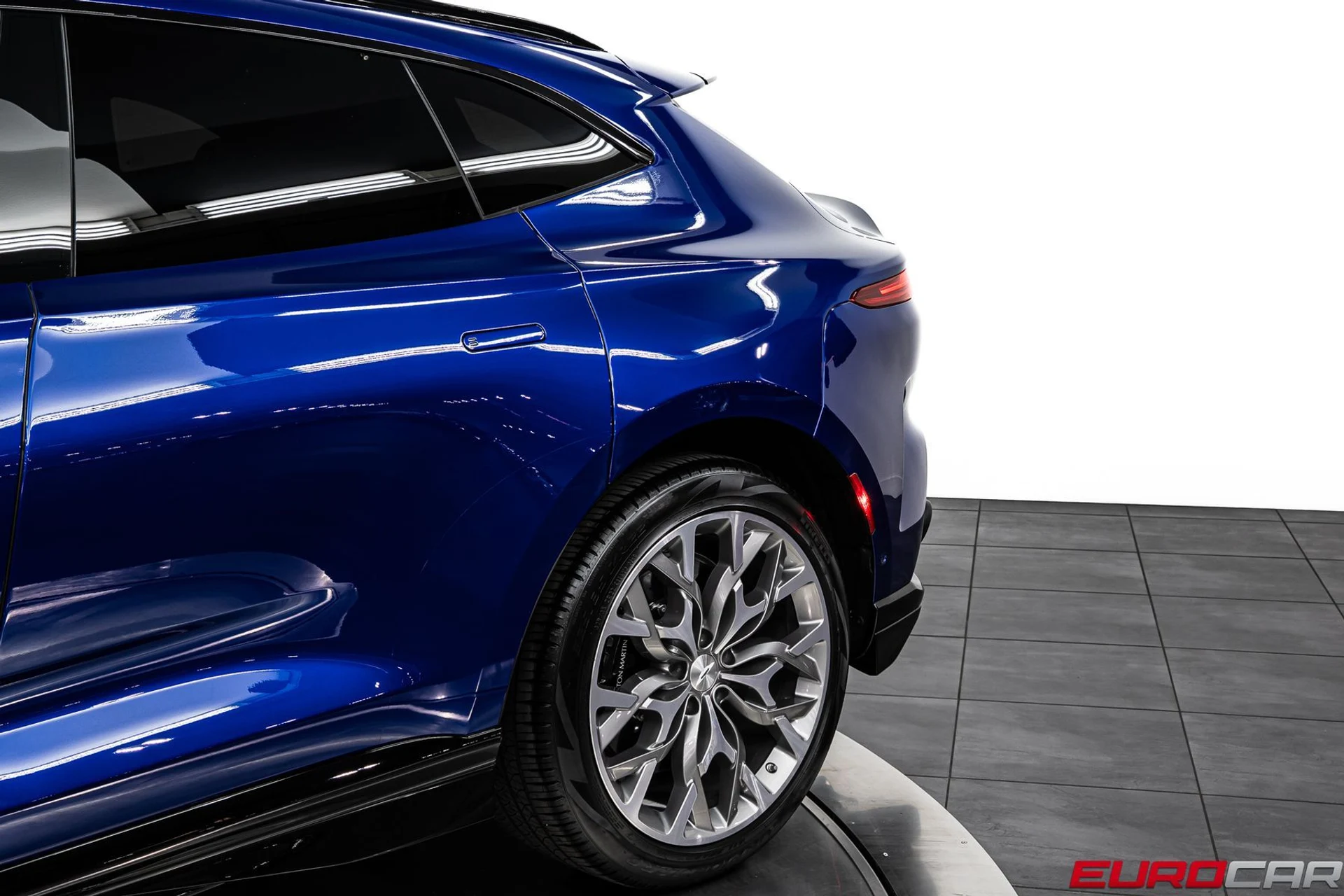 mph013_3172560915_3d326071_e13a_4c9f_824a_750dcdb8789d_b6de7b0512